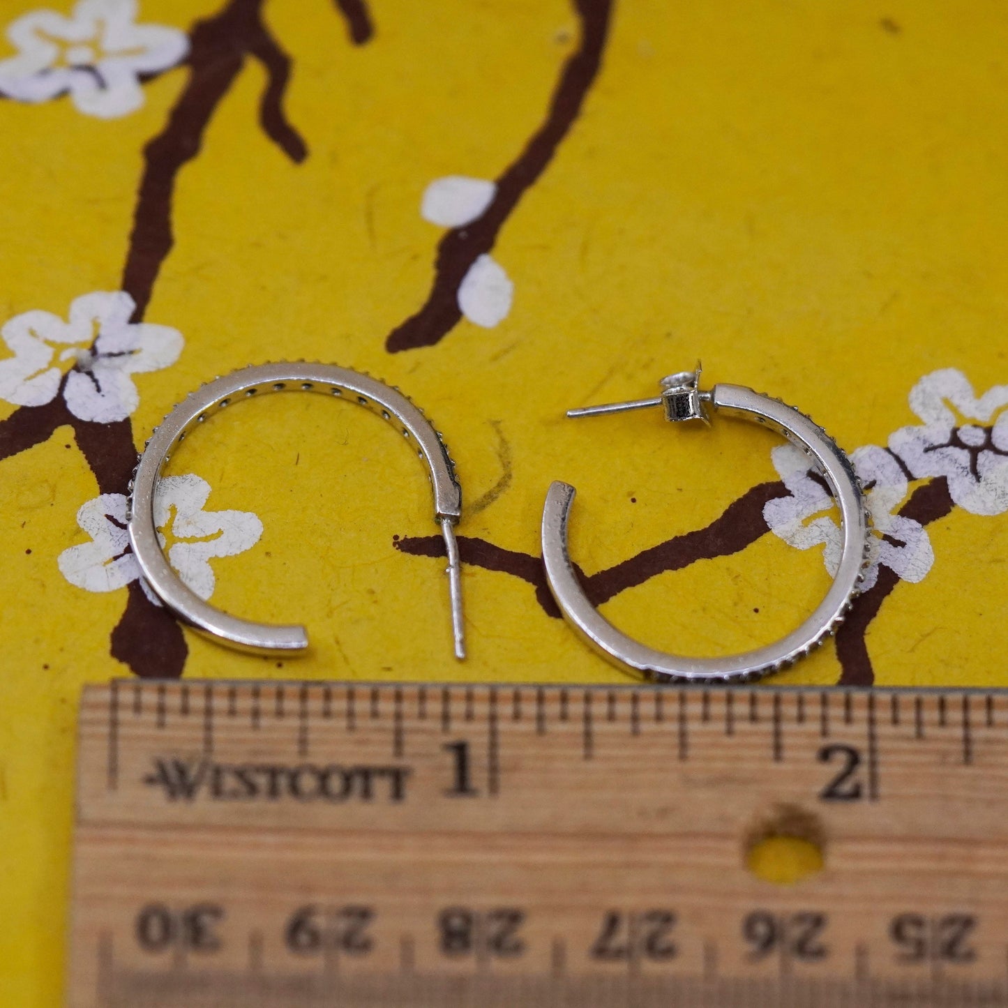 1”, Vintage Sterling 925 silver huggie studs earrings with clear Cz