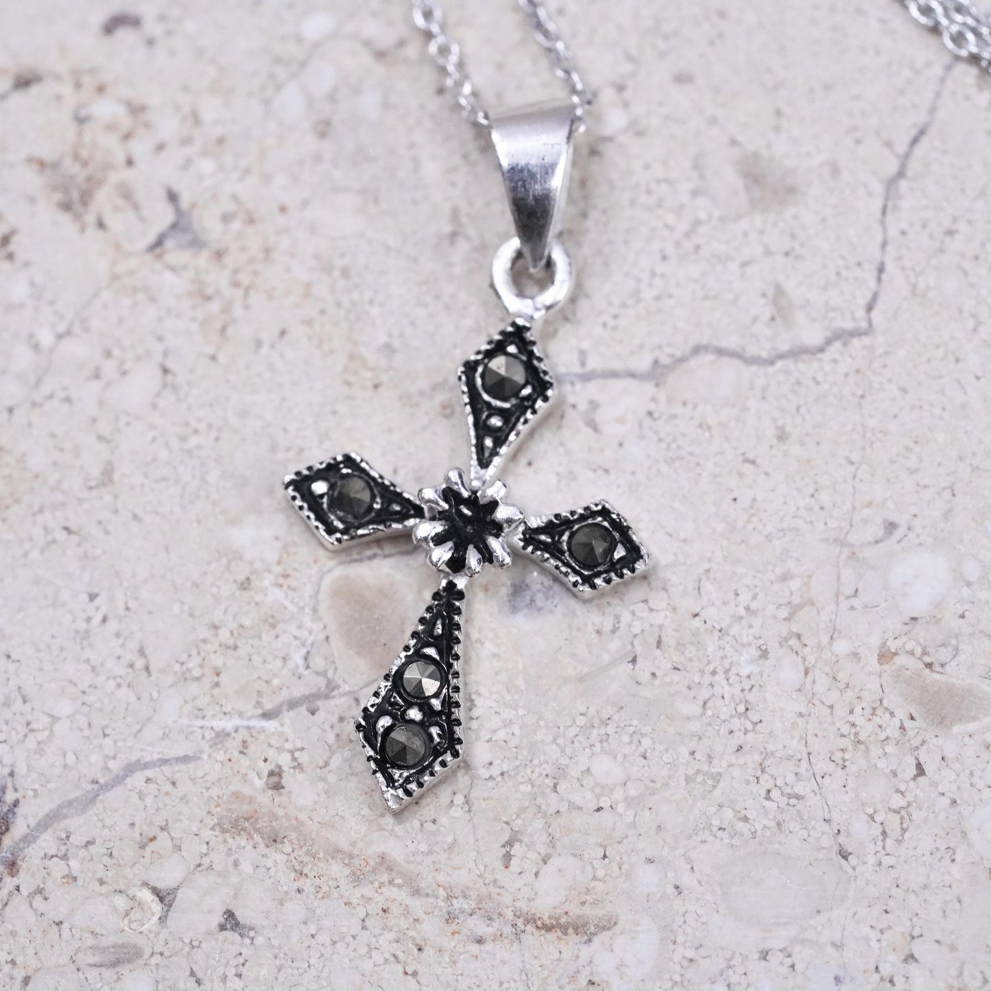 18” Sterling 925 silver circle chain necklace with cross pendant and marcasite