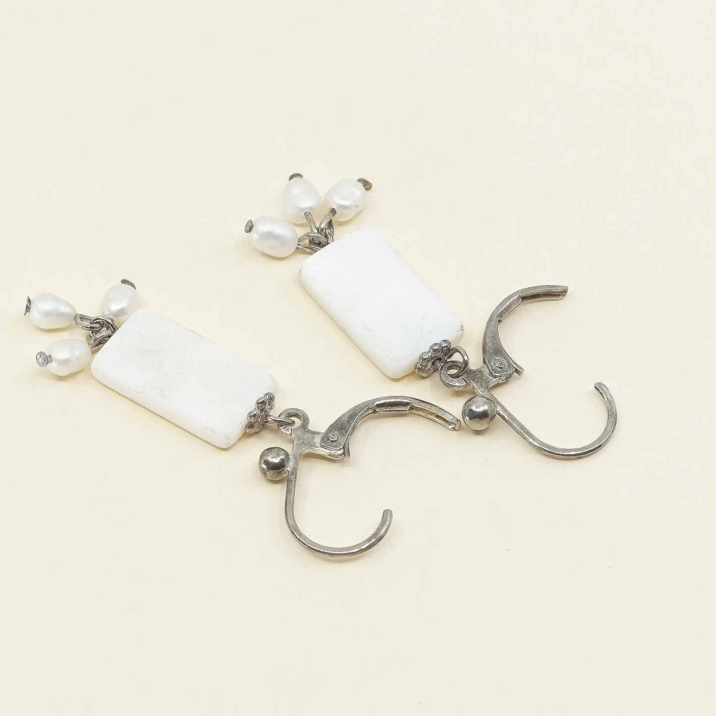 VTG sterling silver handmade earrings, 925 w/ mother of pearl tag n pearl beads