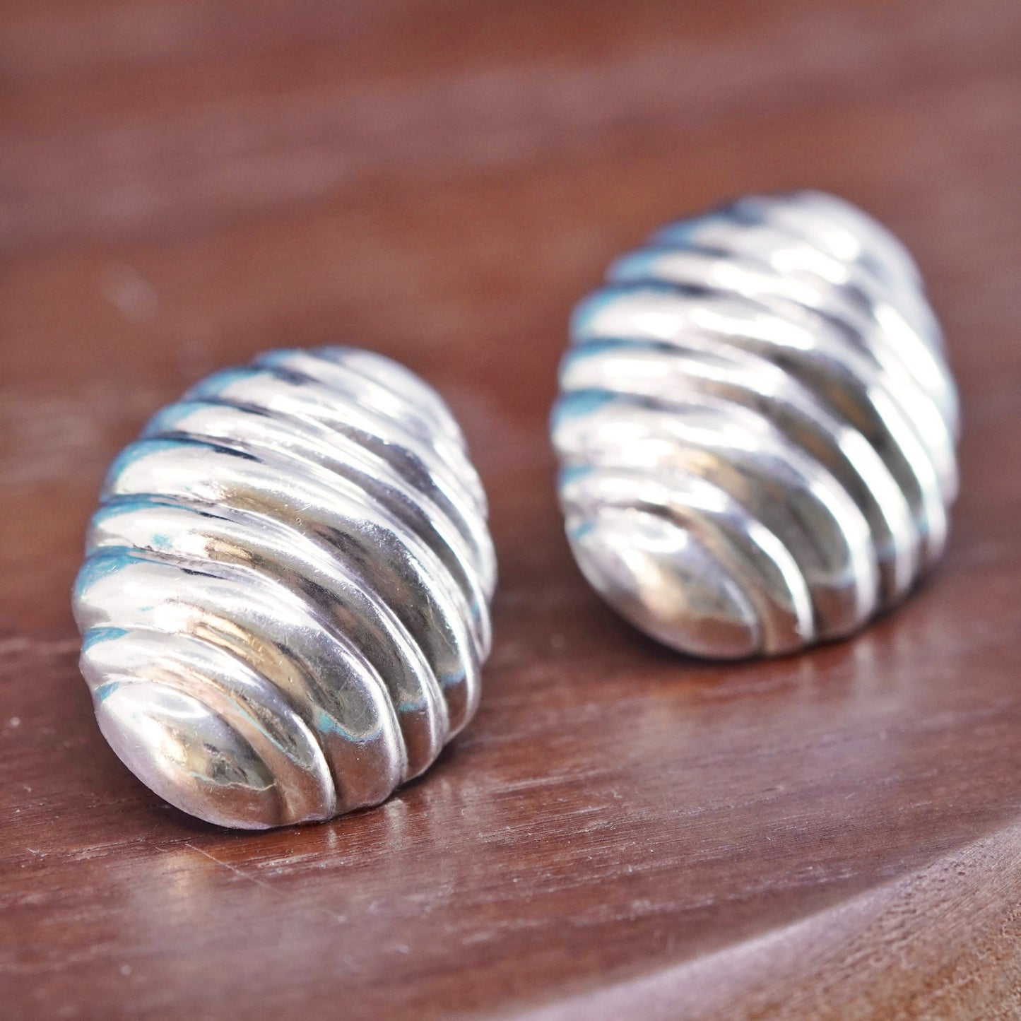 Vintage Italian Sterling silver ribbed studs, 925 earrings
