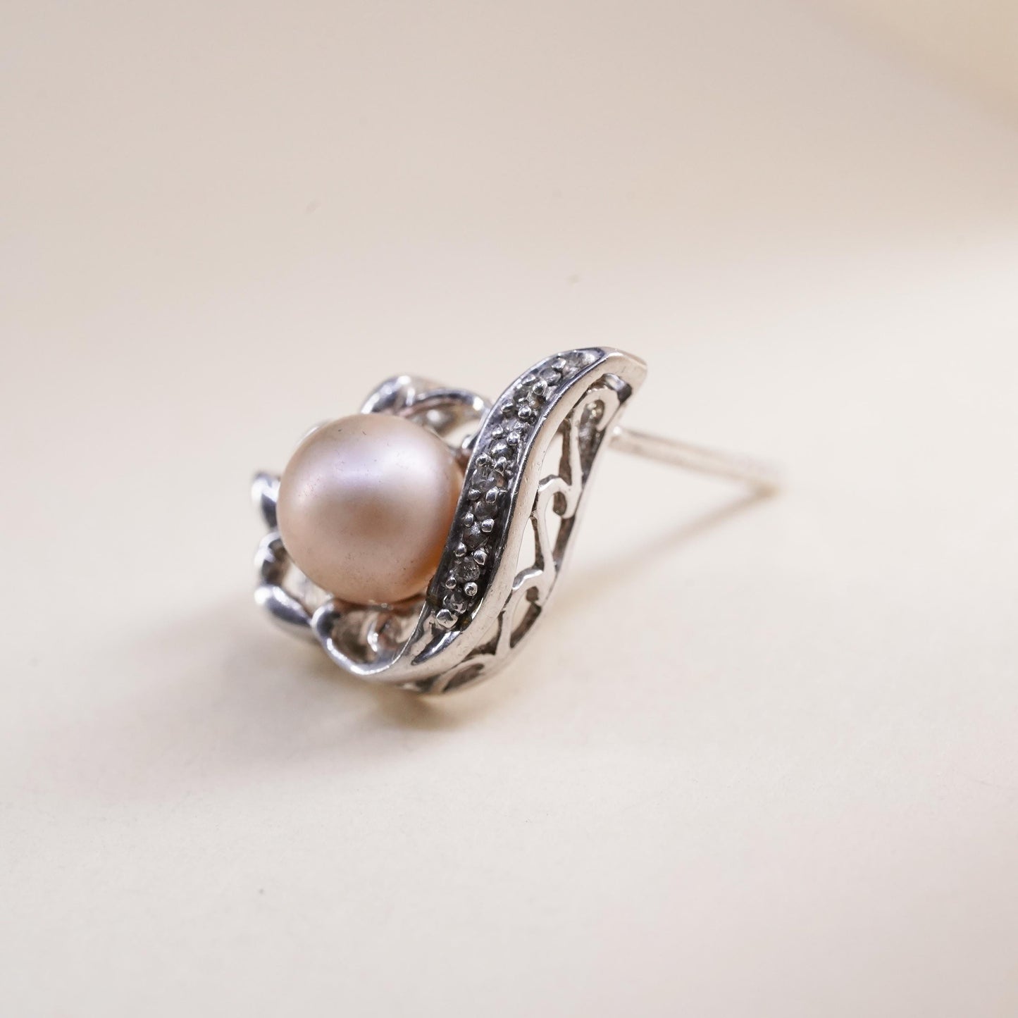 Vintage single earring. Sterling 925 silver pearl stud with diamond details