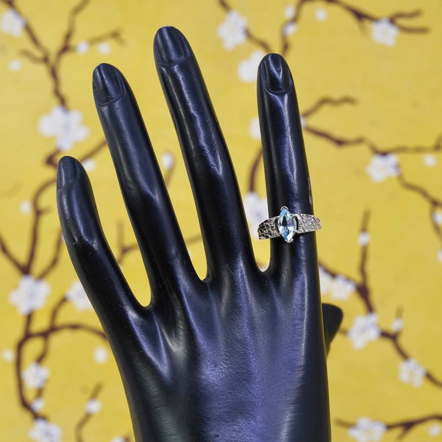 Size 5, vintage sterling 925 silver statement ring with blue topaz