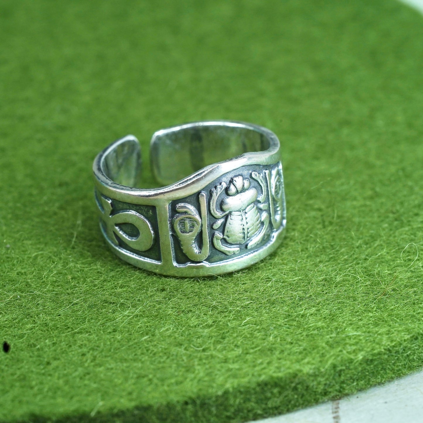Size adjustable, Sterling silver 925 ring band, ankh Egyptian Beetles Scarabs
