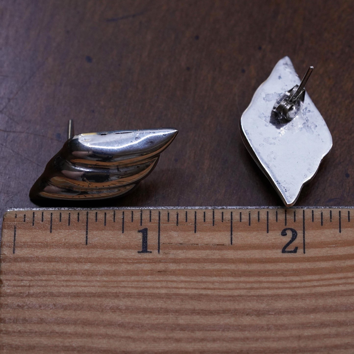 vintage Mexican Sterling silver handmade modern ribbed earrings, 925 studs