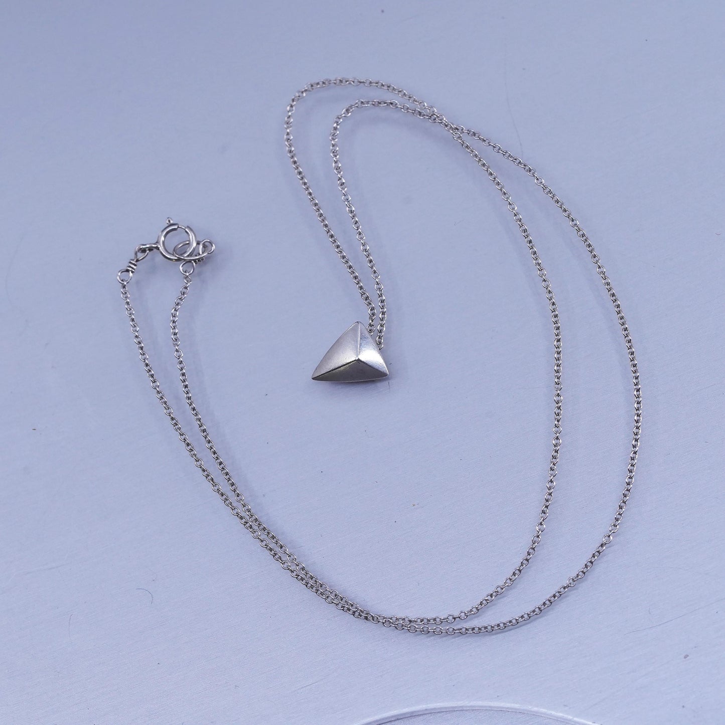 16”, vintage Sterling 925 silver circle chain necklace with triangular pendant