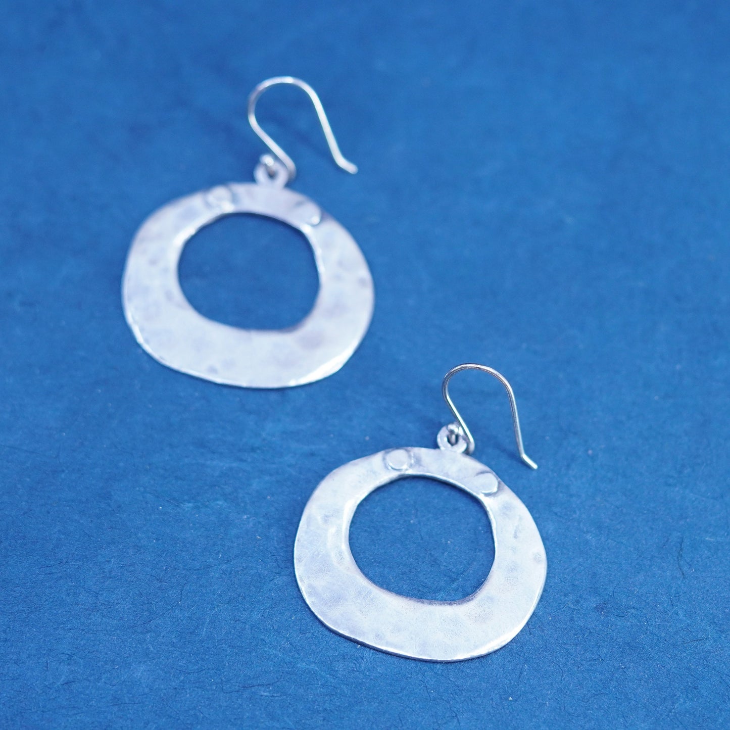 Silpada 925 Sterling Silver Hammered Circular Dangle Earrings W1848 Oval Shiny