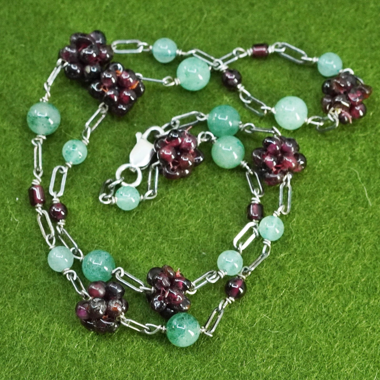 16”, vintage sterling 925 silver handmade necklace with jade garnet beads