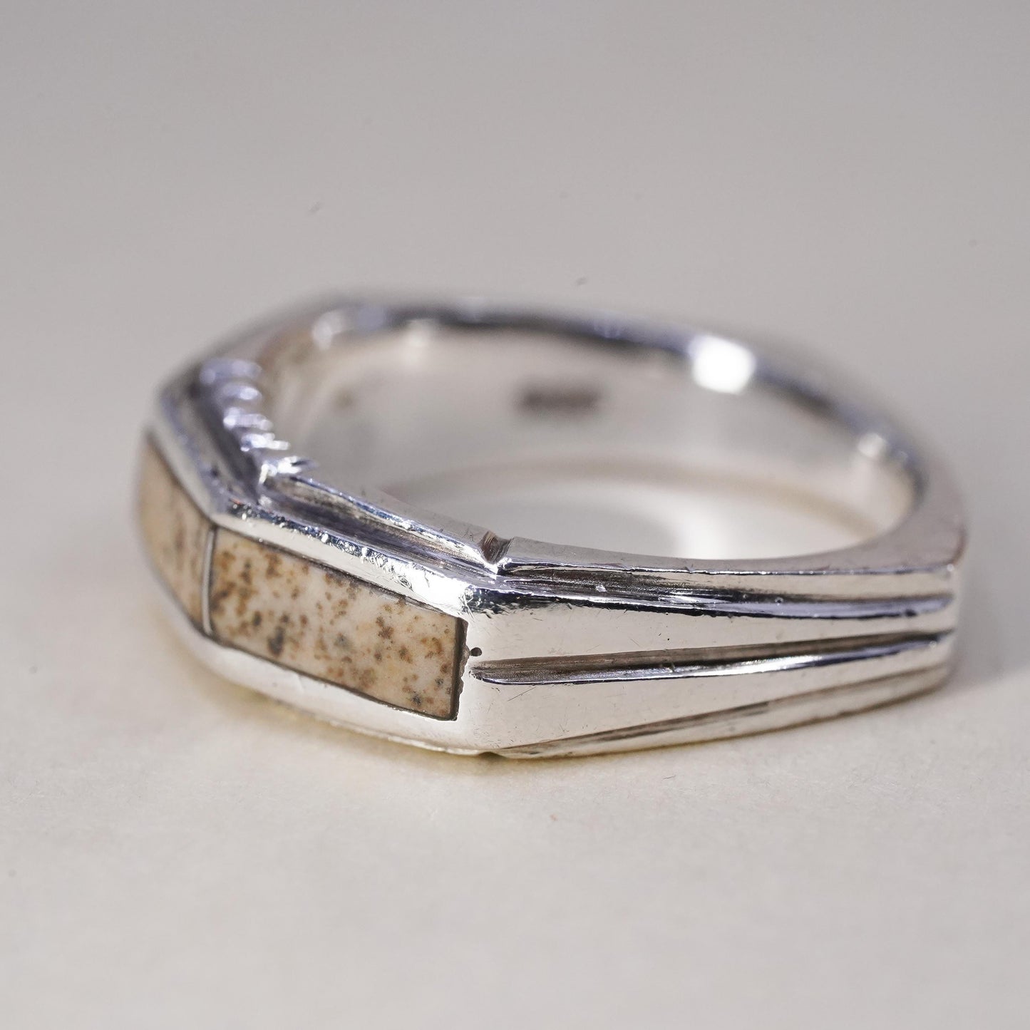 Size 7, vintage Sterling silver handmade ring, 925 band with Jasper inlay, Zuni