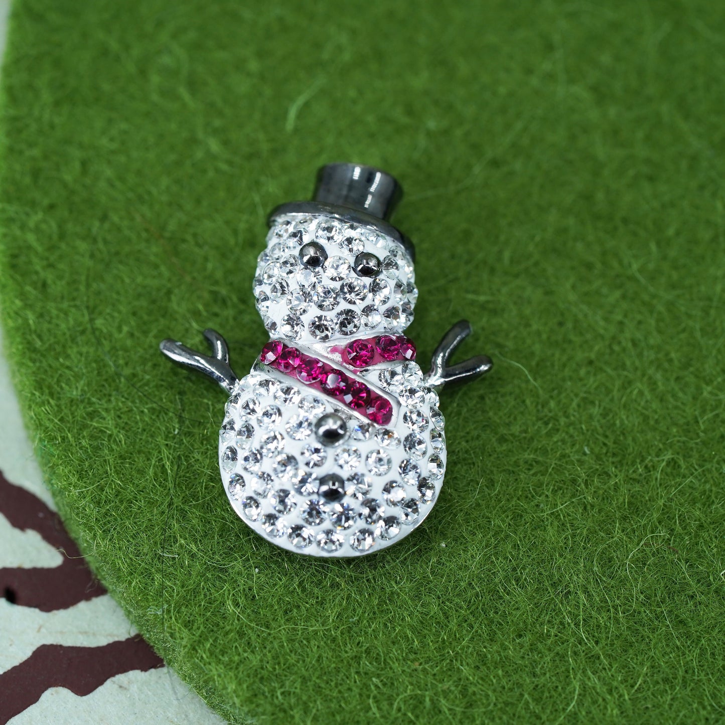 Vintage AU Sterling silver handmade pendant, 925 snowman with cluster crystal