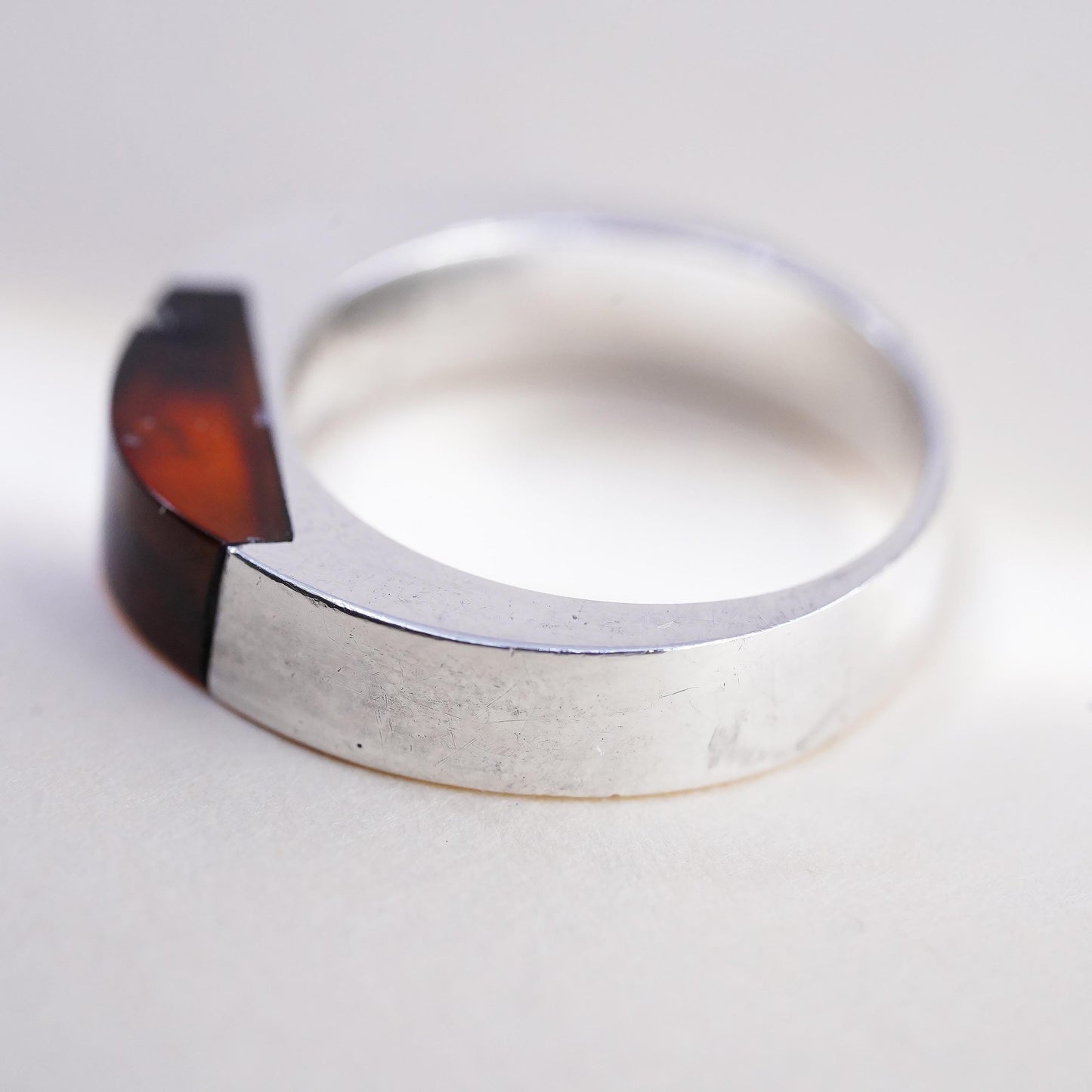 Size 6.5, Vintage sterling silver 925 handmade band ring with Amber inlay