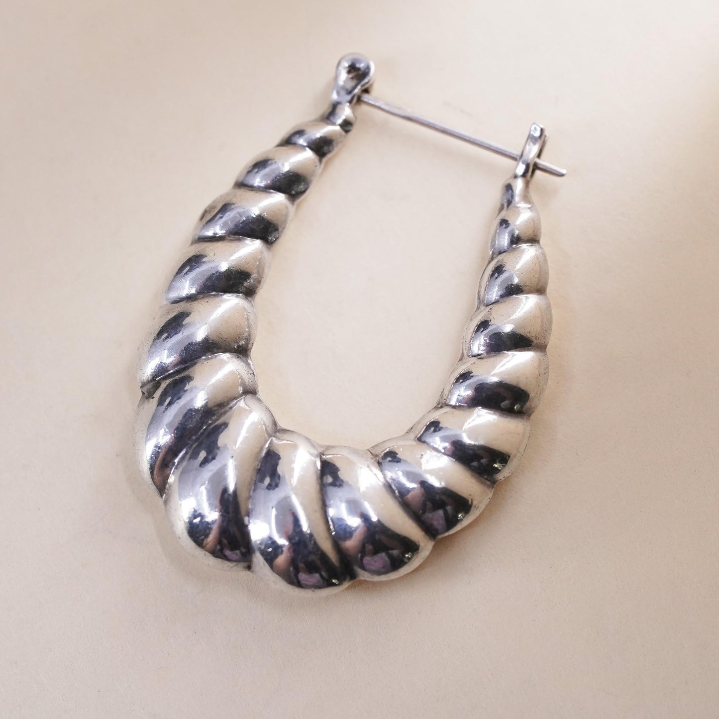 1.25", Vintage sterling silver loop single earring, fashion ribbed hoop