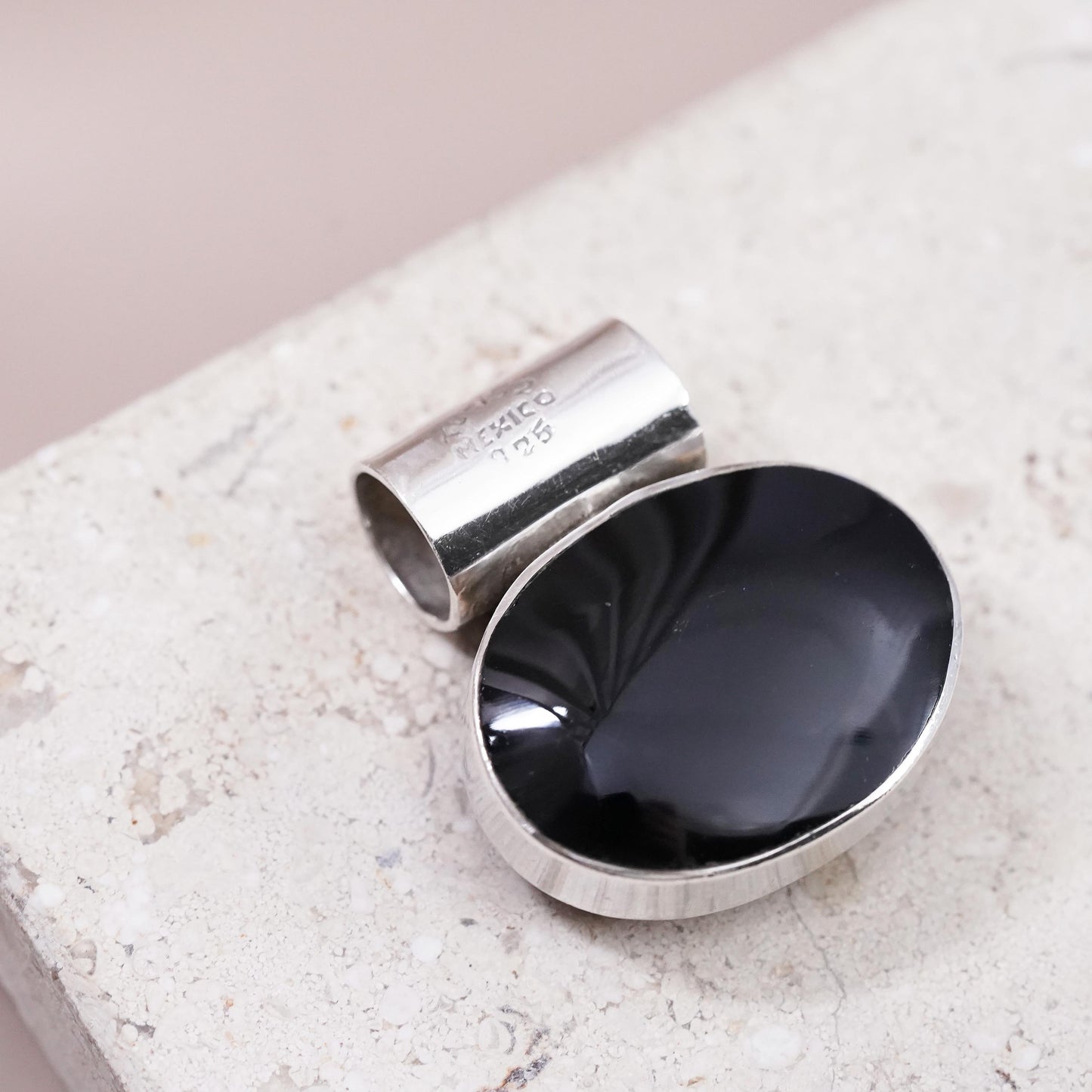 Vintage Mexican Sterling 925 Silver double side oval pendant with onyx jasper