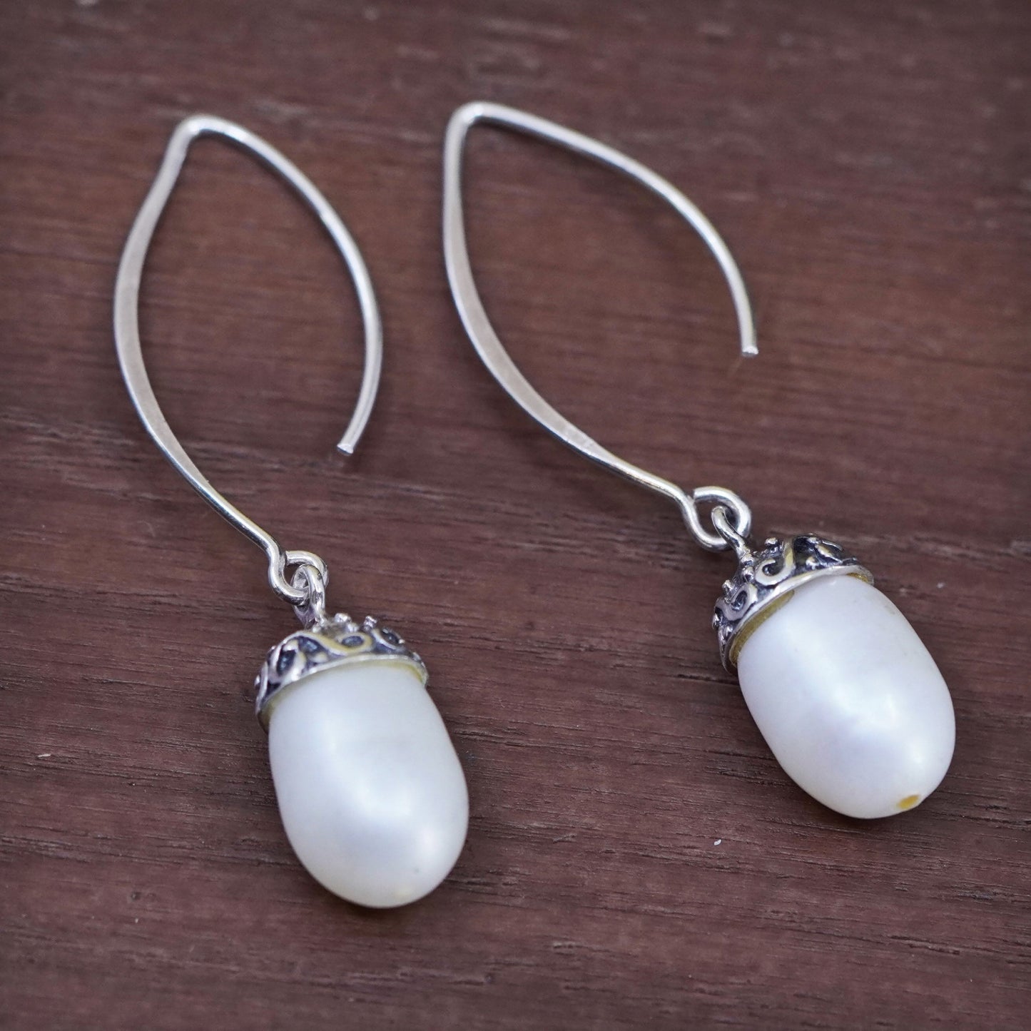 Vintage Sterling 925 silver handmade earrings with freshwater pearl