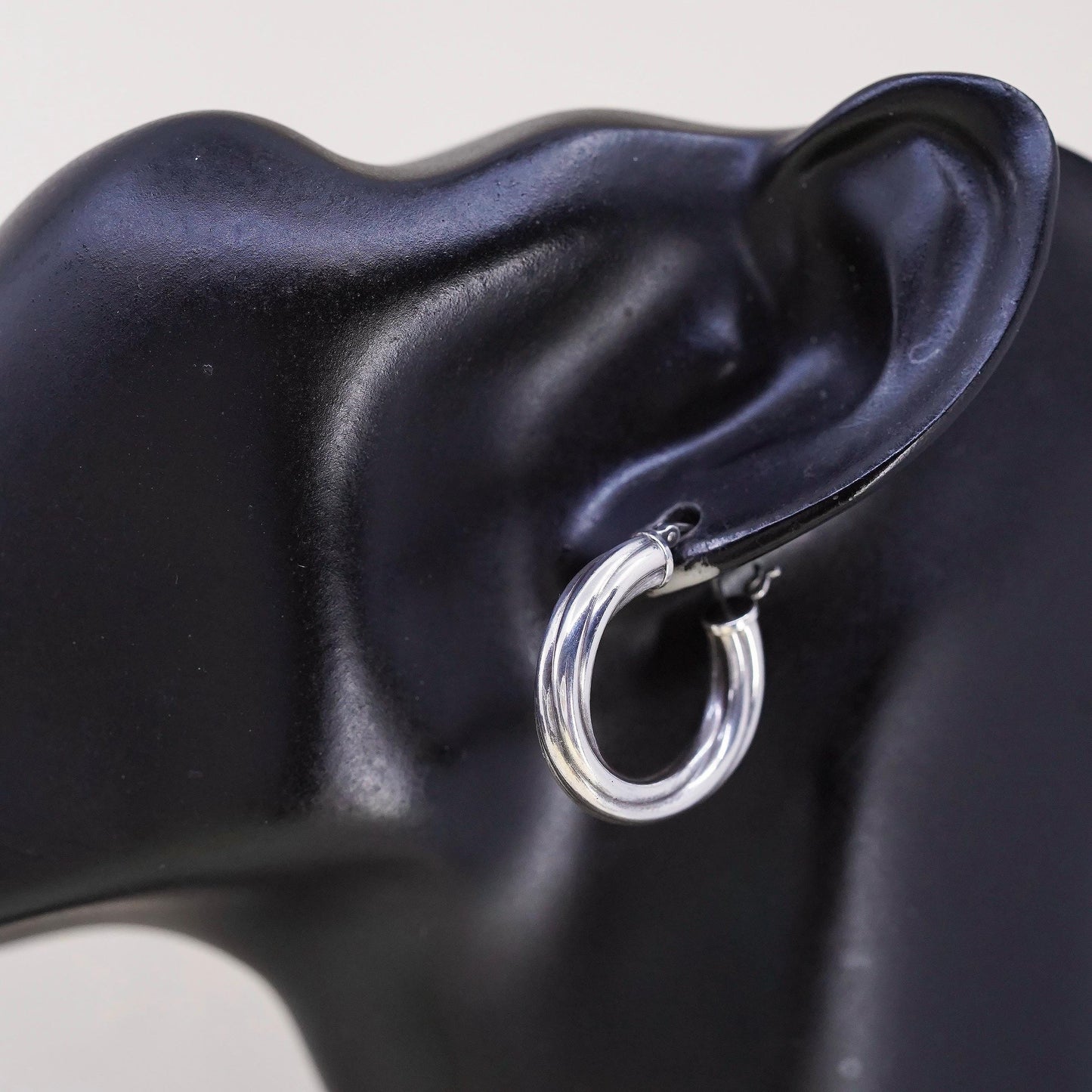 1" Vintage 925 sterling silver bold loop earrings, textured twisted hoops
