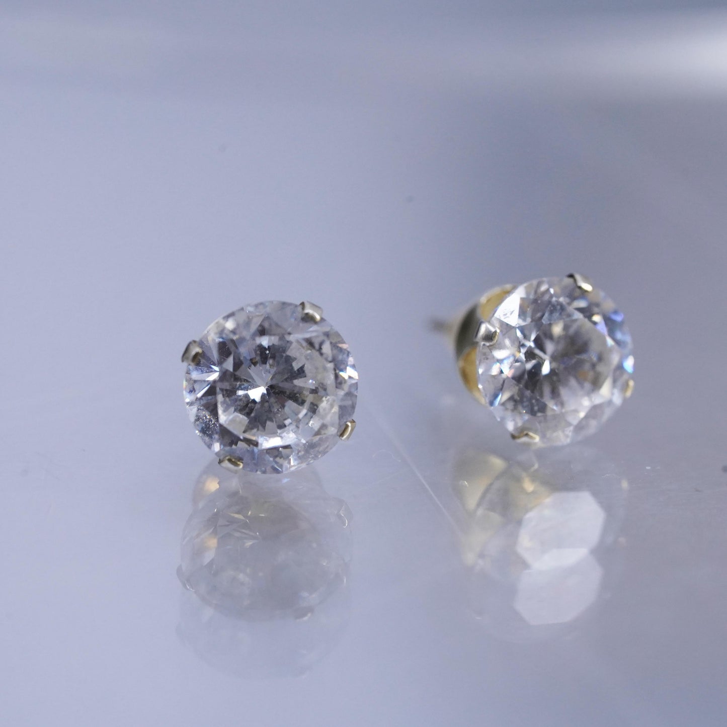 8mm, Vintage Sterling 925 silver earrings, studs with cz inlay