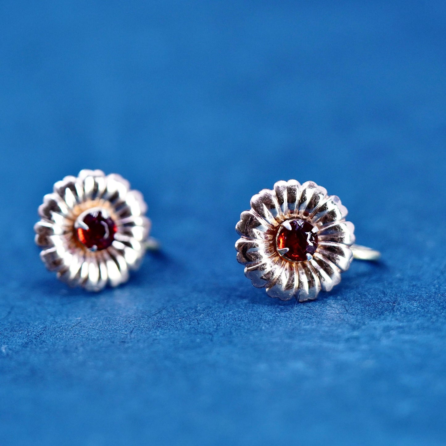 vermeil gold over Sterling silver earrings, 925 screw back flower rhinestone