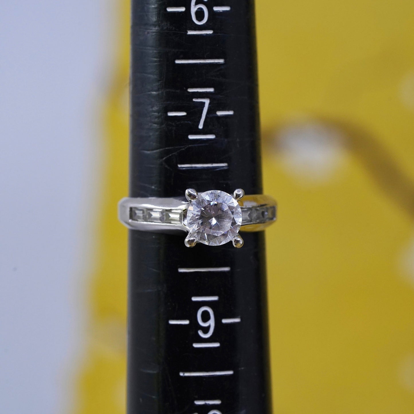 Size 8, vintage Sterling silver 925 engagement ring with cz