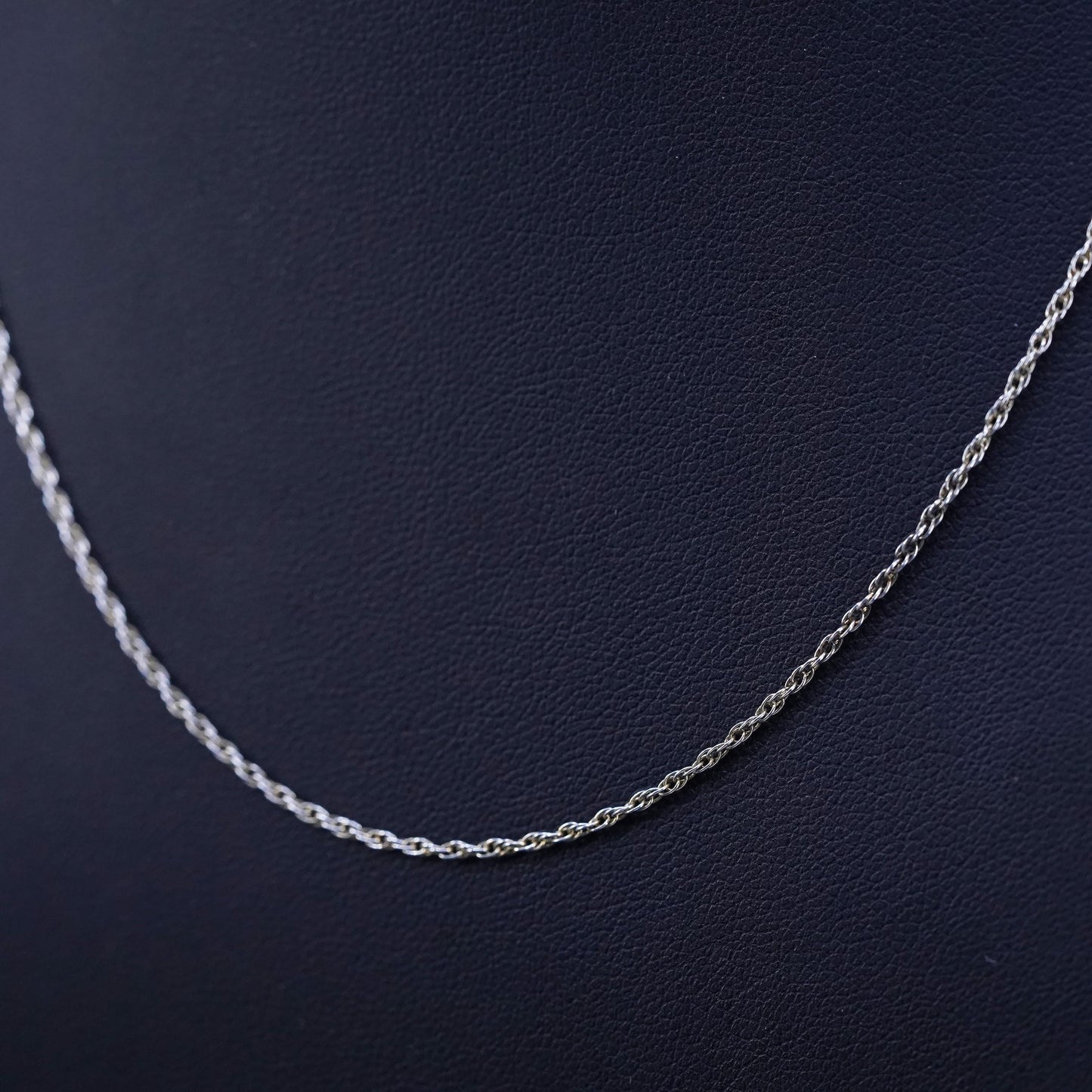 18" 1.6mm, vintage Stauer Sterling silver necklace, 925 Singapore rope chain