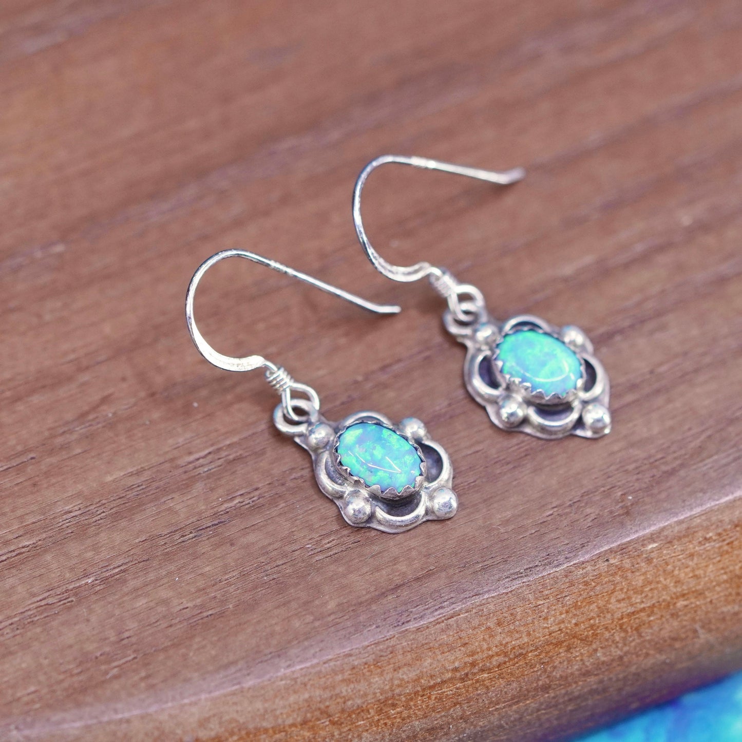 Vintage sterling 925 silver handmade earrings with oval fire opal