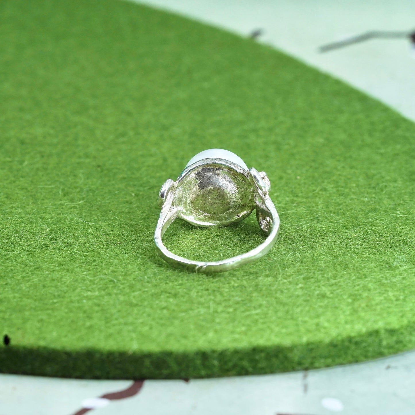 Size 8.75, vintage Sterling silver handmade ring, spiral 925 band with pearl
