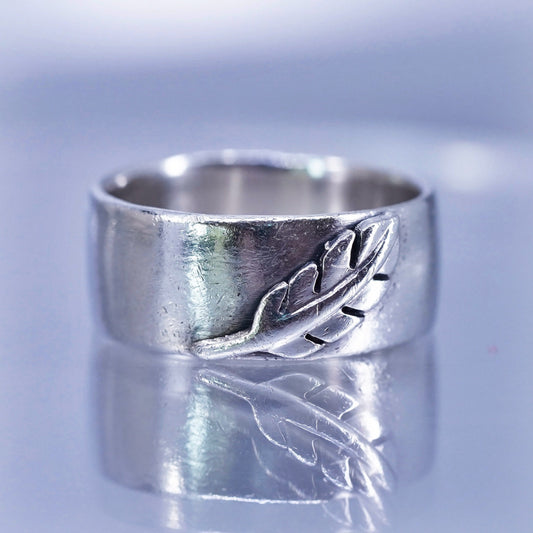 Size 7, vintage southwestern Sterling 925 silver handmade ring, leaf wide band