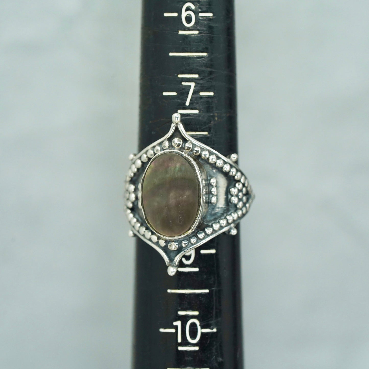 Size 8, Native American navajo Sterling 925 silver handmade ring with abalone