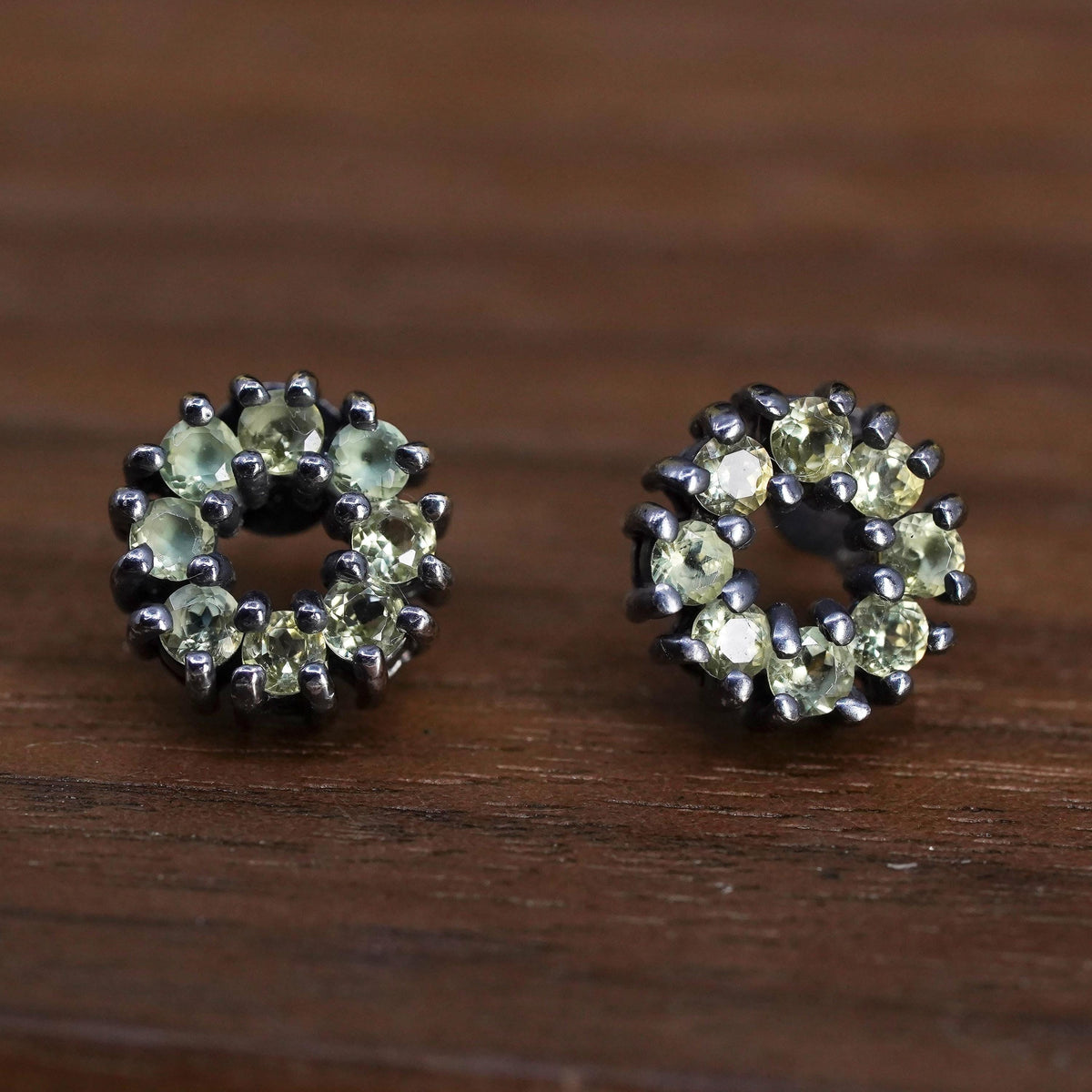 Vintage Sterling 925 silver circle peridot studs earrings