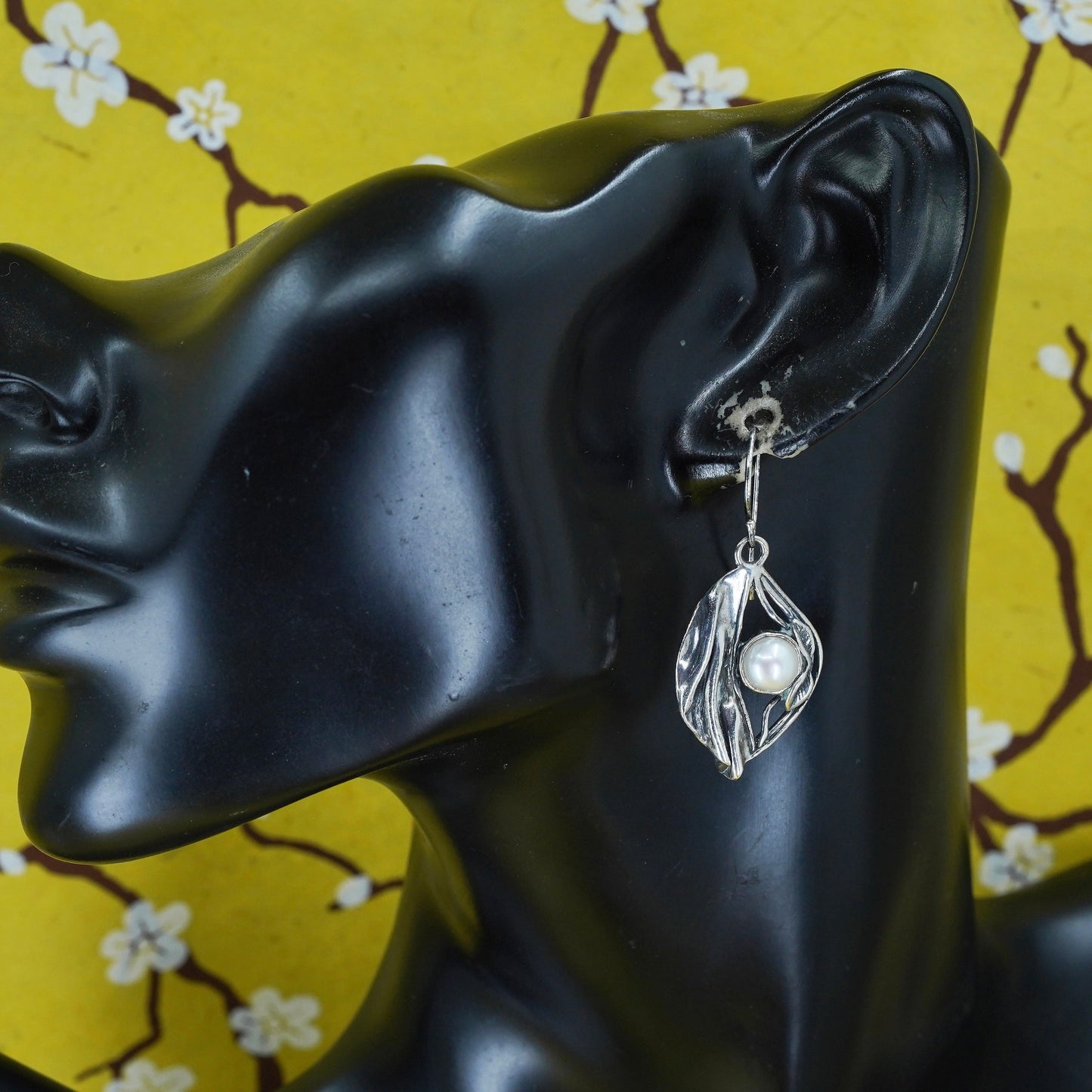 vintage Israel PZ Sterling silver 925 handmade leaf earrings with pearl
