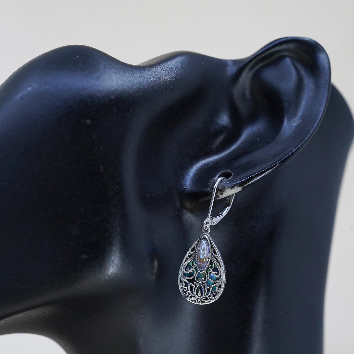 Vintage Mexico sterling 925 silver handmade teardrop earrings w/ abalone inlay