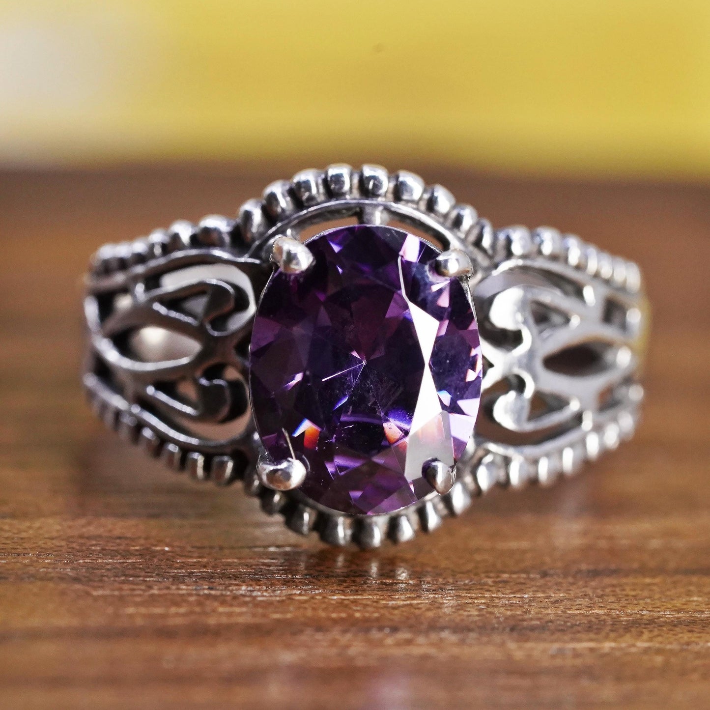 Size 8, Vintage Sterling Silver Handmade ring, 925 filigree band with amethyst