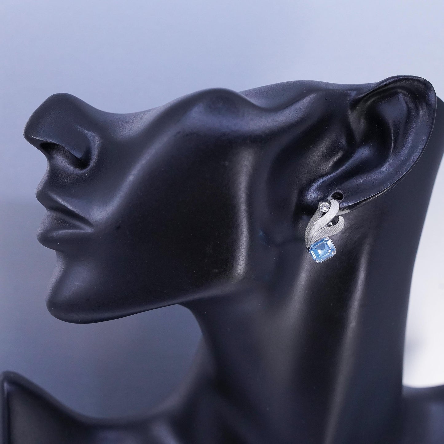Vintage Vandell Sterling 925 silver earrings, screw back floral blue rhinestone