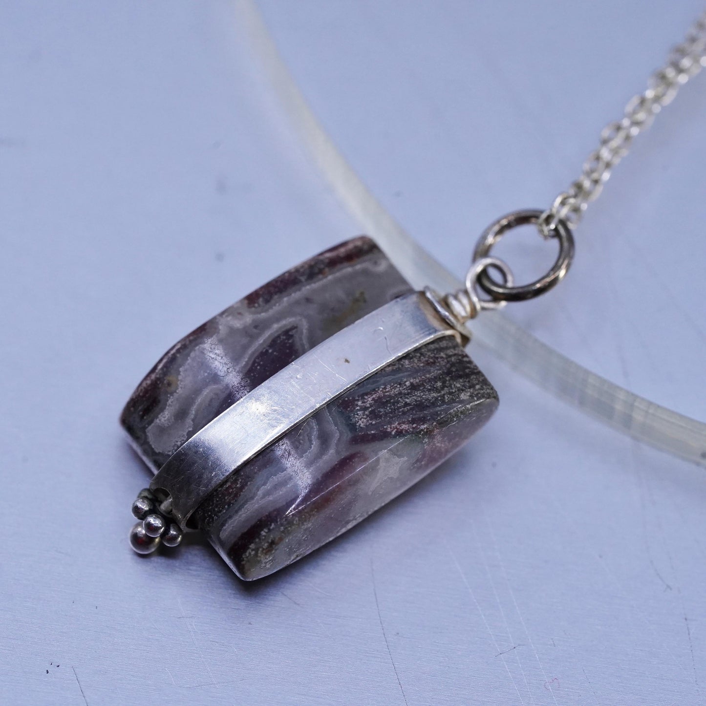16", vintage Sterling 925 silver handmade circle necklace with agate pendant