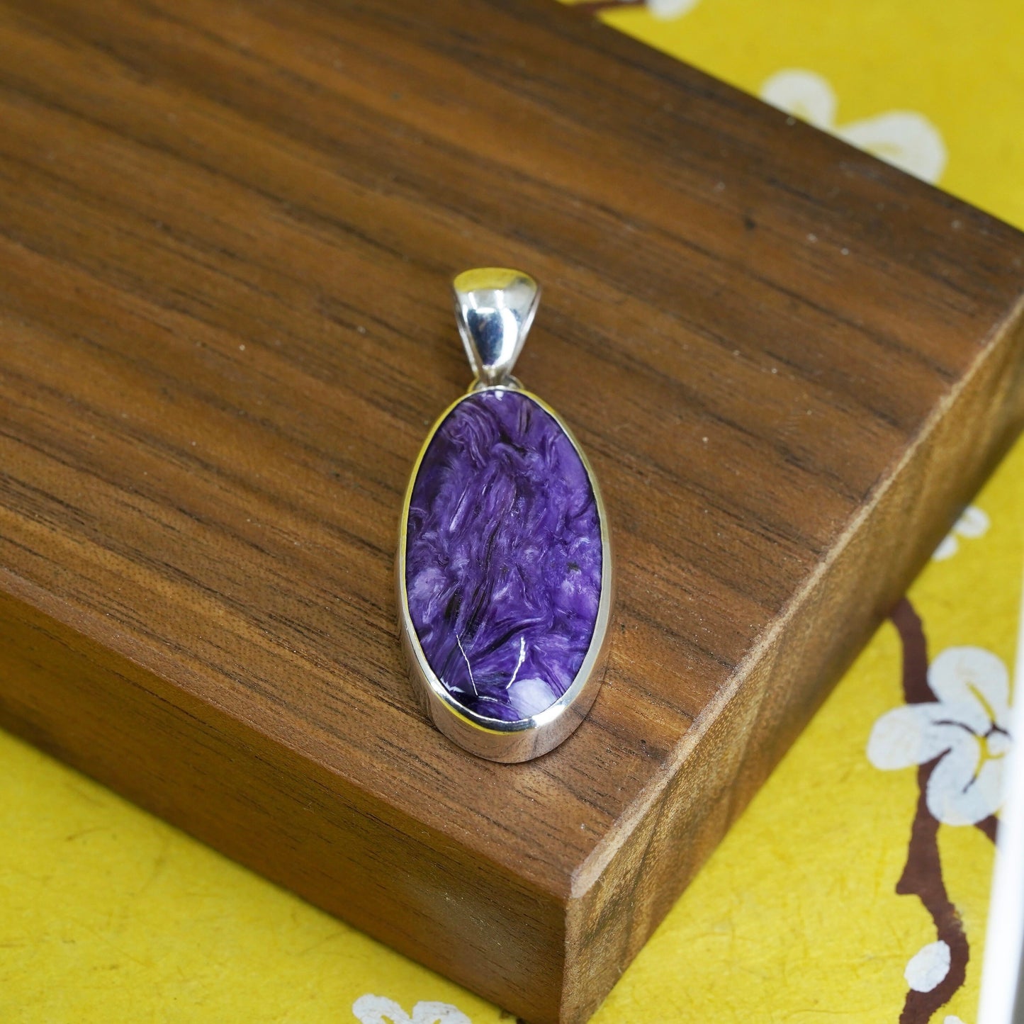Vintage SR Sterling 925 silver handmade pendant with purple Charoite stone