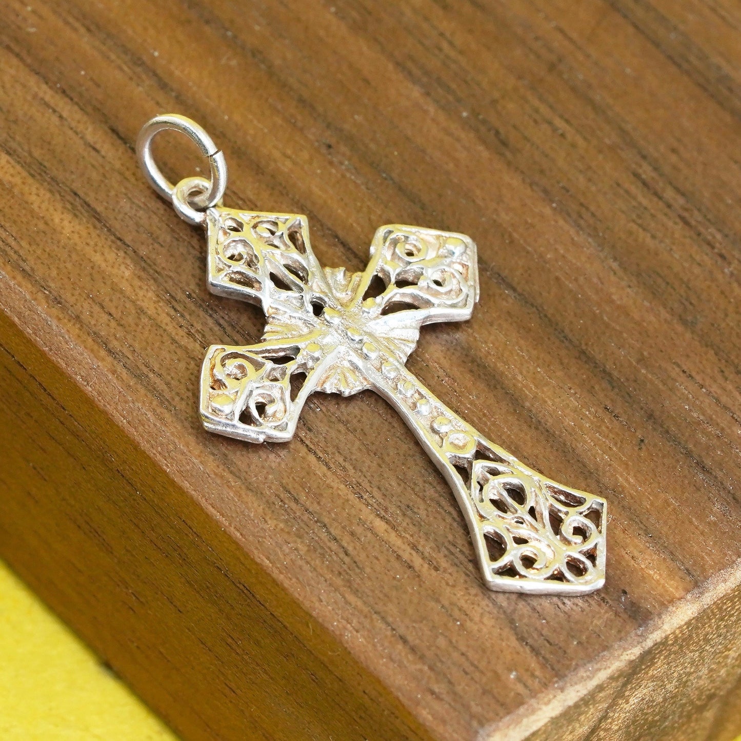 Vintage Sterling Silver Handmade Pendant, filigree 925 cross