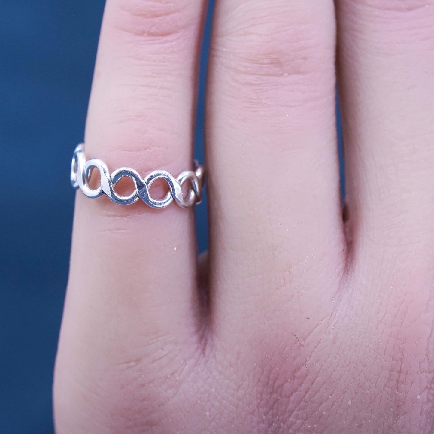 Size 3.5, vintage Sterling silver handmade ring, 925 open band