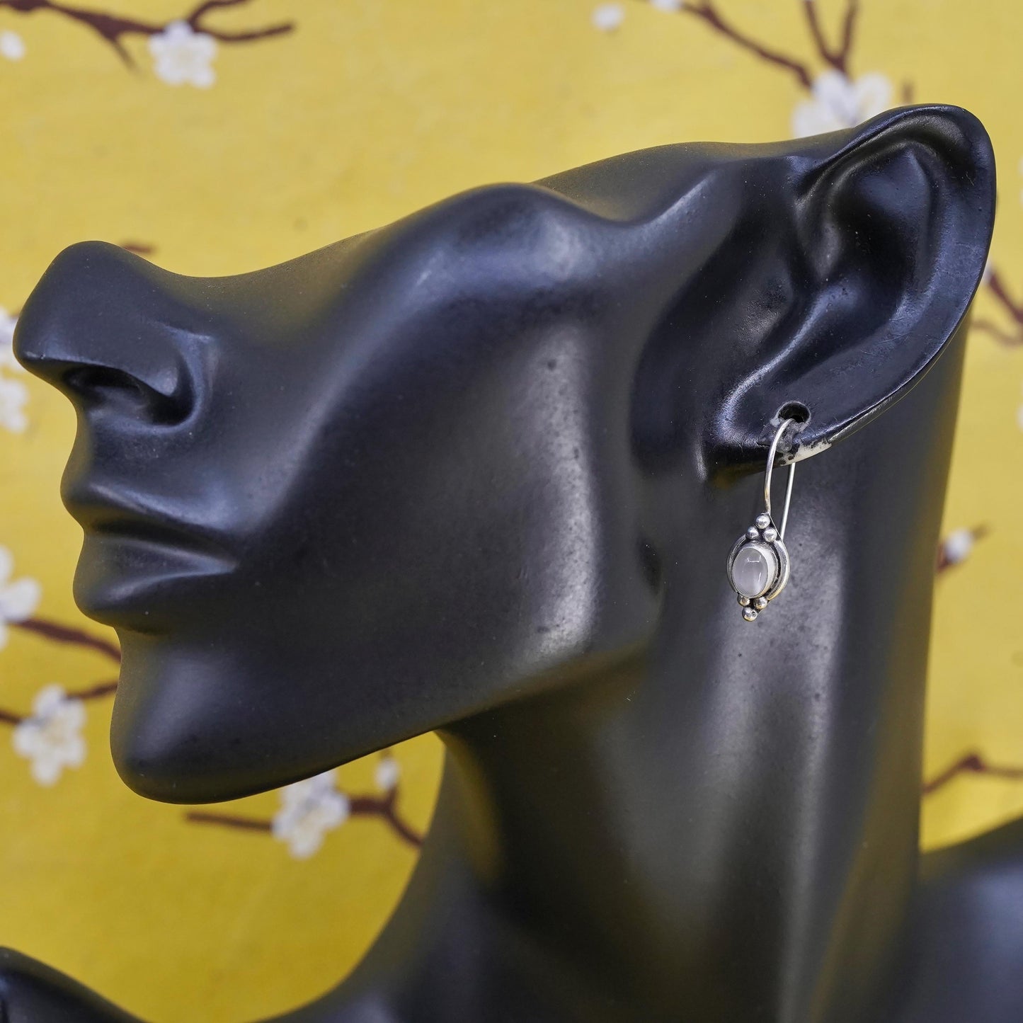 Vintage Sterling 925 silver handmade earrings with white cat's eye beads