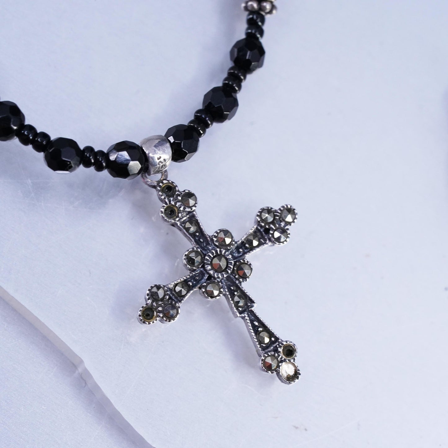16", vintage Sterling 925 silver necklace with obsidian beads, cross pendant