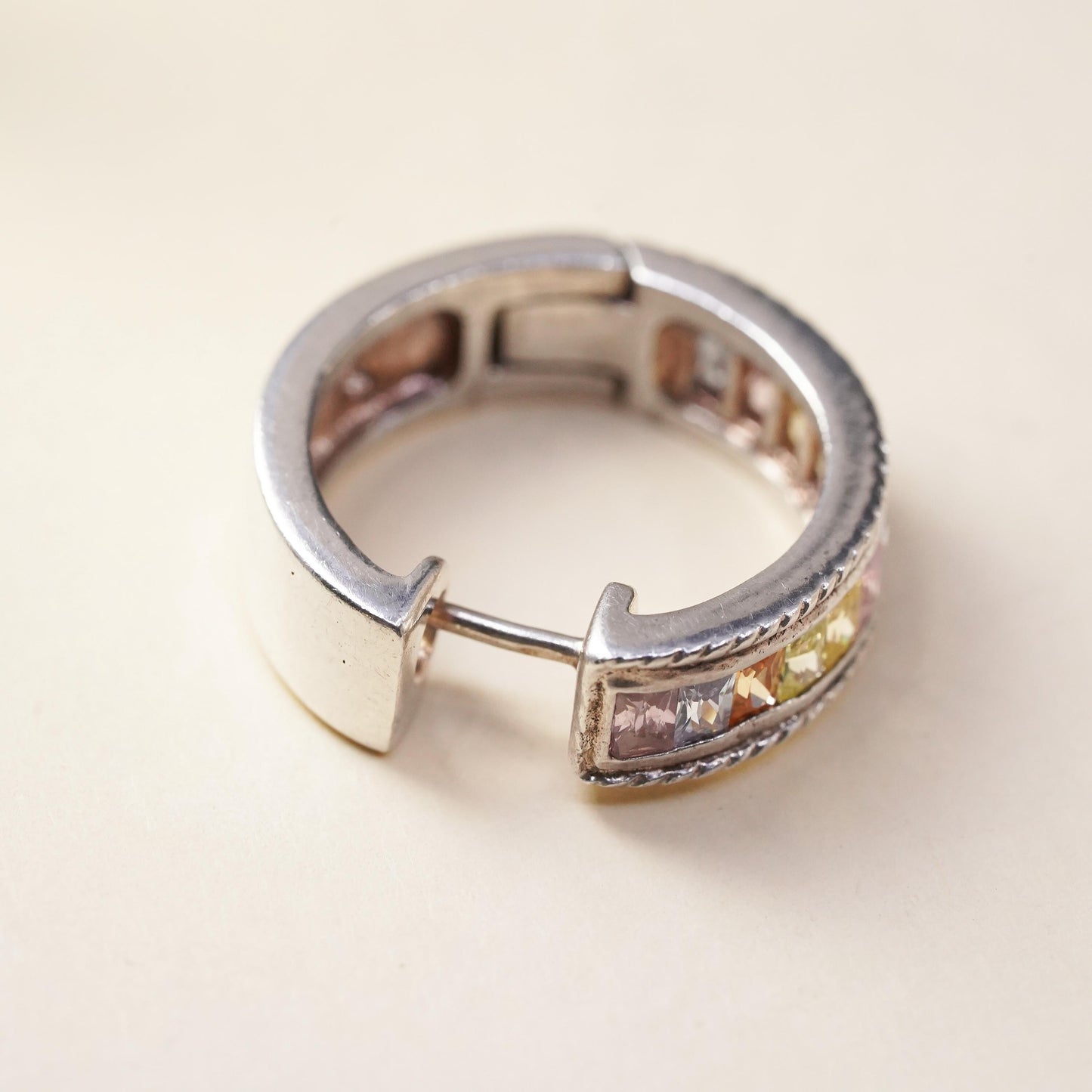 0.75”, Vintage sterling silver single earring, 925 huggie hoop with pinkish Cz
