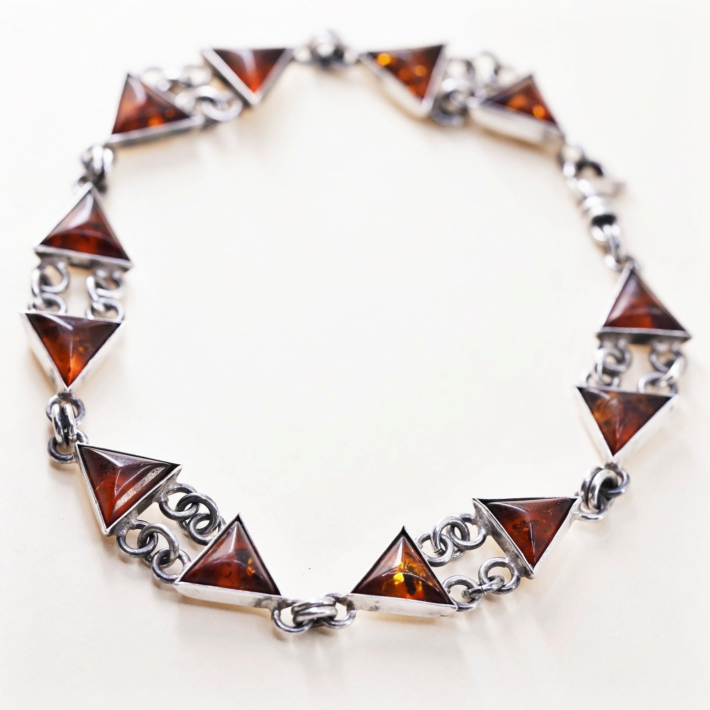 8.25", Vintage southwestern sterling 925 silver bracelet with triangular amber