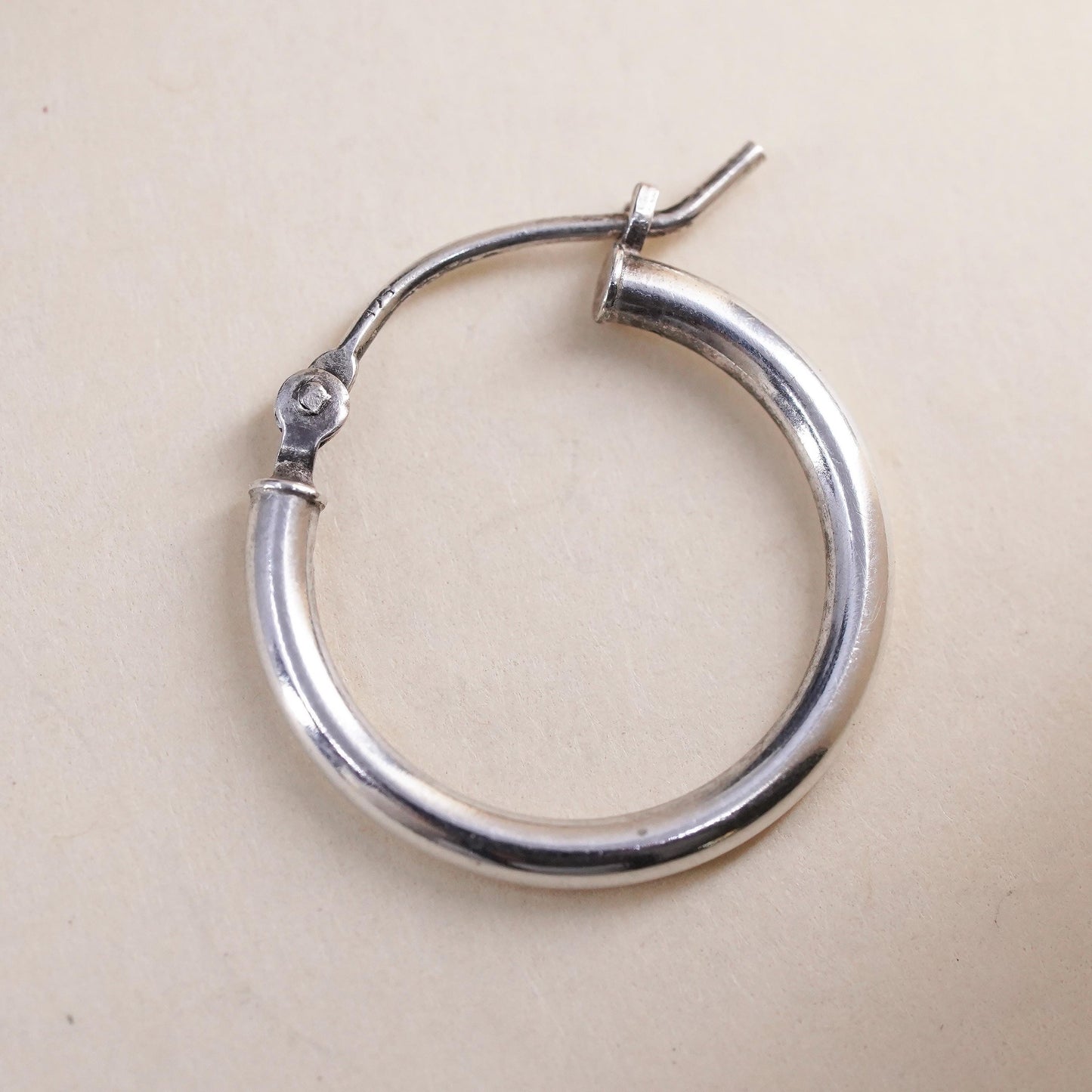 0.75", Vintage sterling silver loop single earring, fashion primitive hoop
