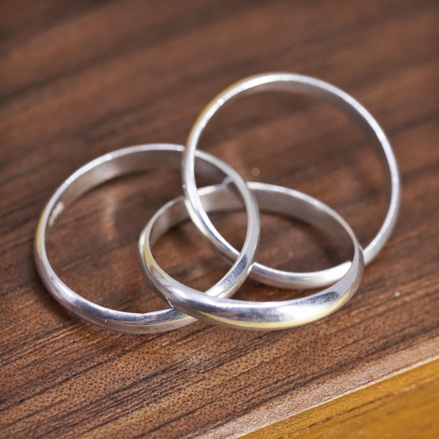 size 6, vintage Sterling silver handmade ring, 925 entwined band