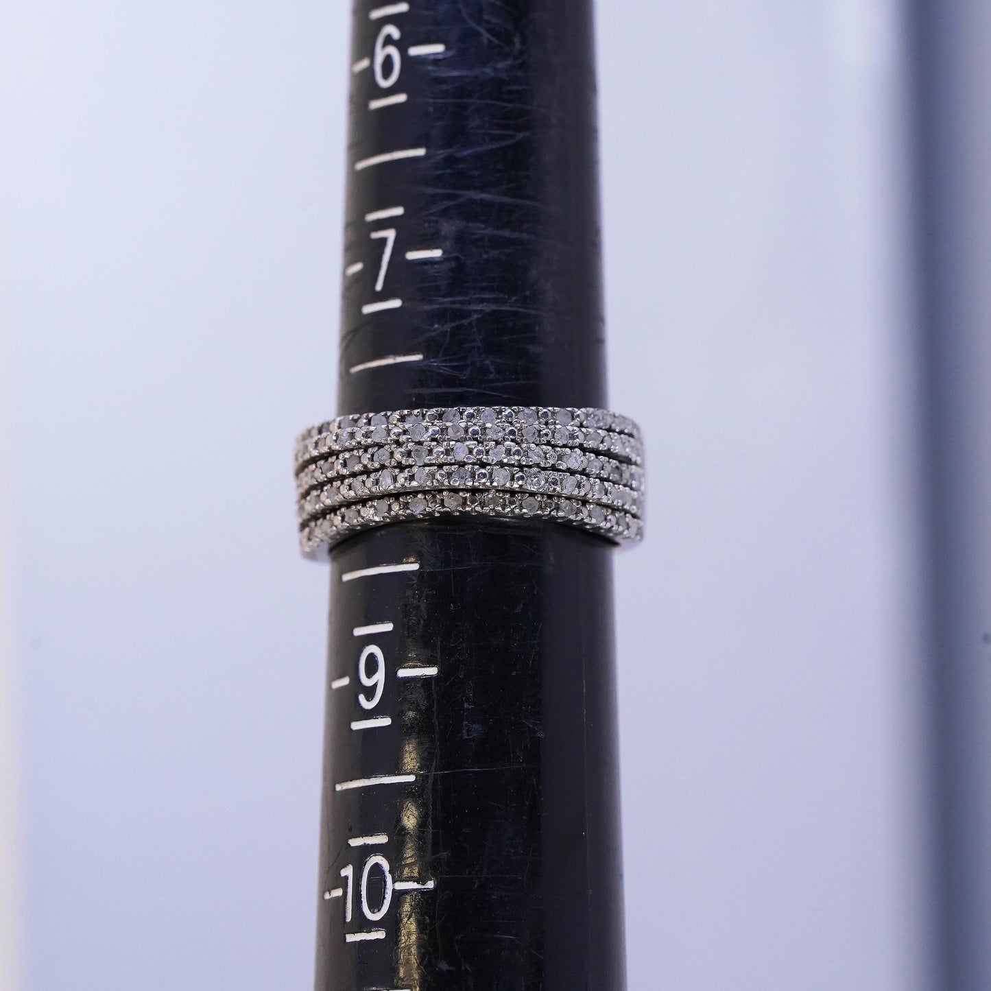 Size 8, Vintaged Designer DBJ sterling 925 silver ribbed ring cluster diamonds