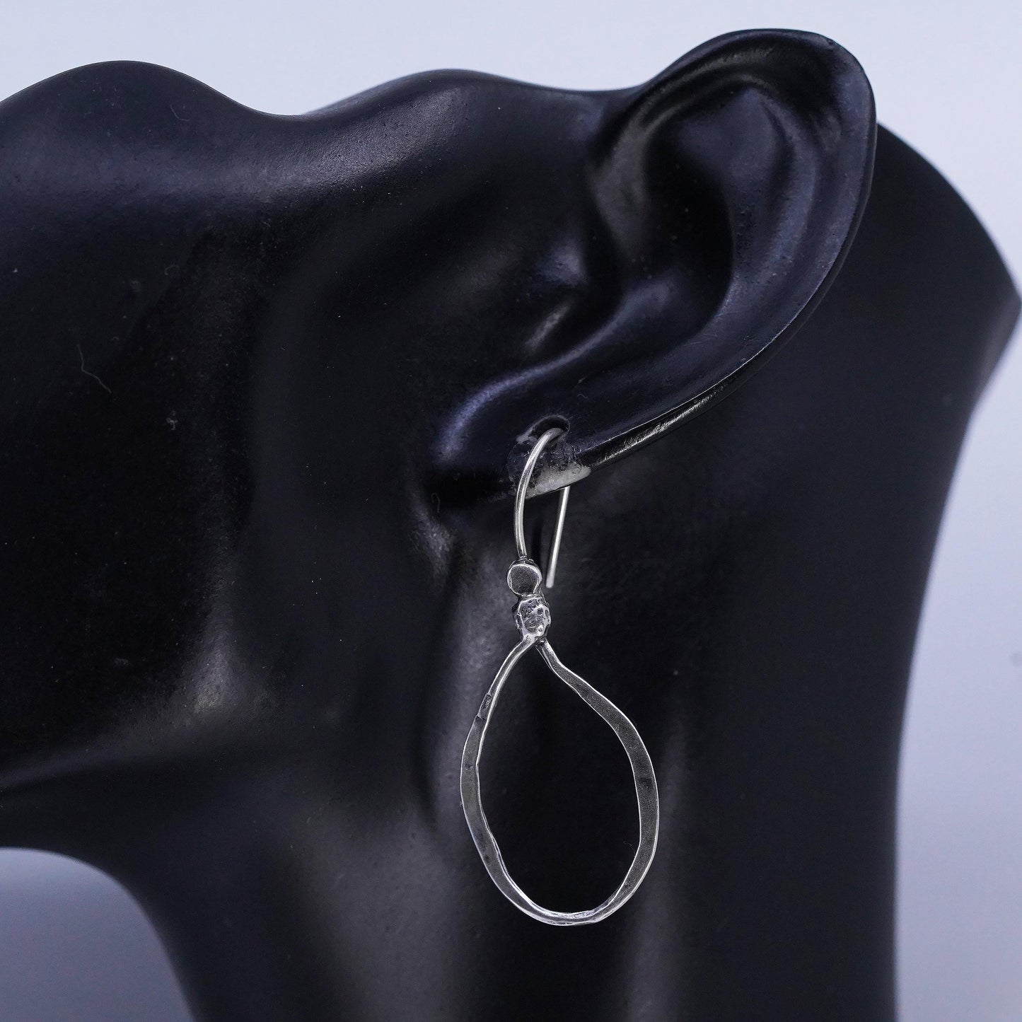 Vintage Silpada Israeli Lasso 925 Sterling Silver teardrop loop Earrings W1551