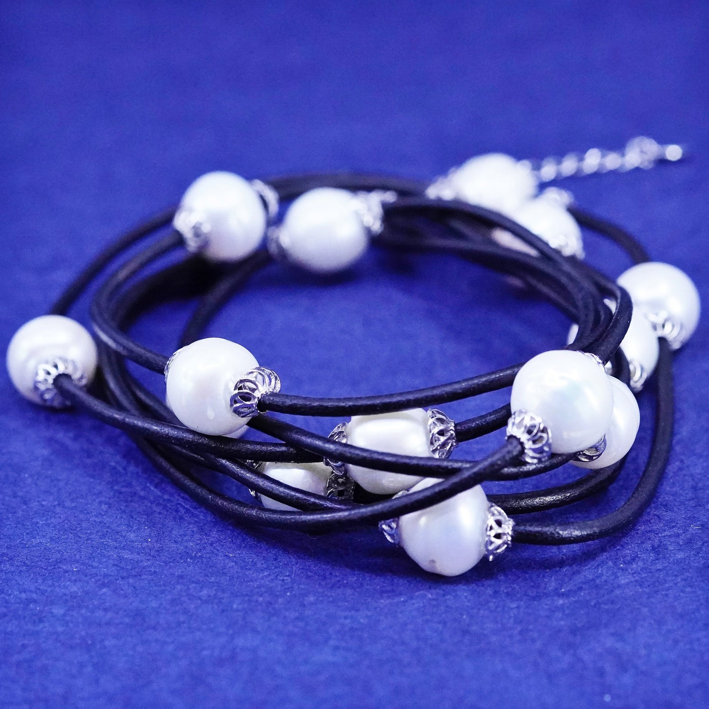 18+2”, Sterling 925 silver handmade black leather necklace with genuine pearl