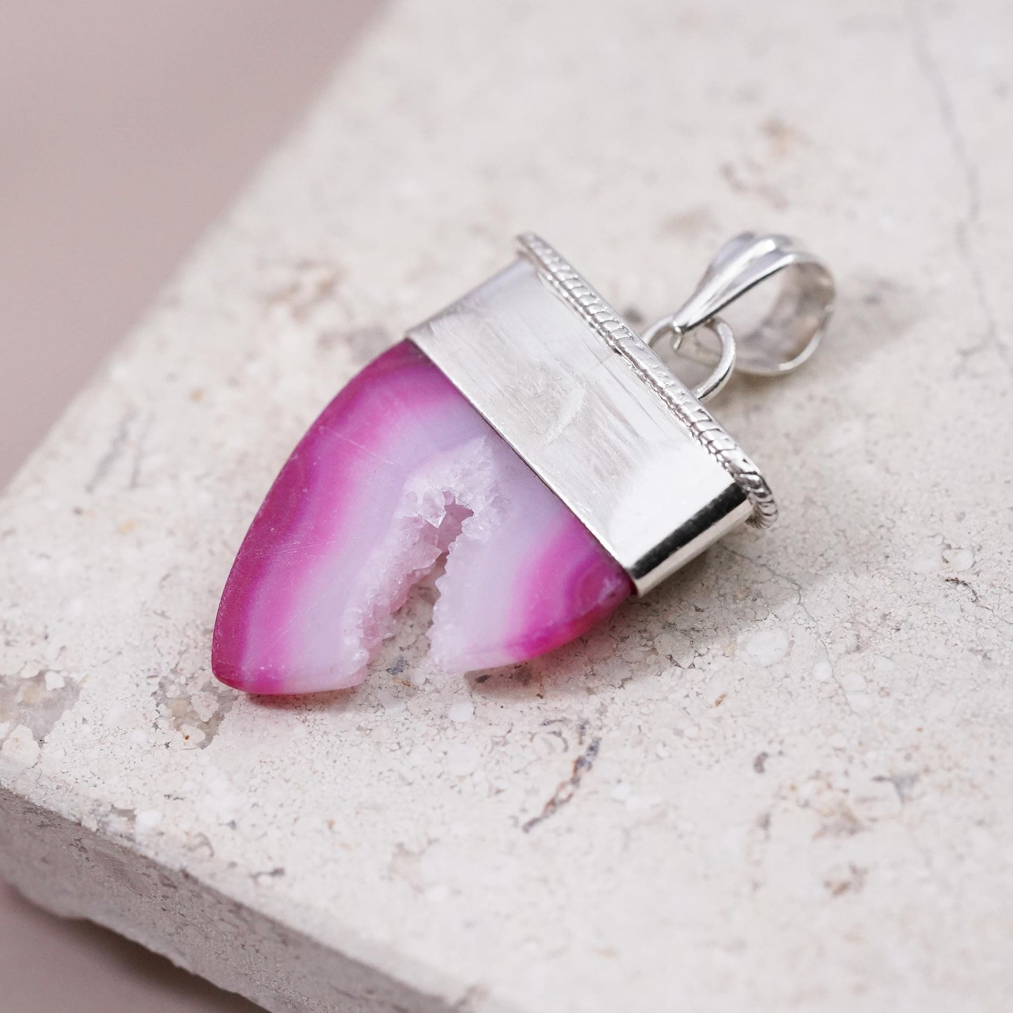 Vintage Sterling 925 silver handmade pendant with druzy pink agate
