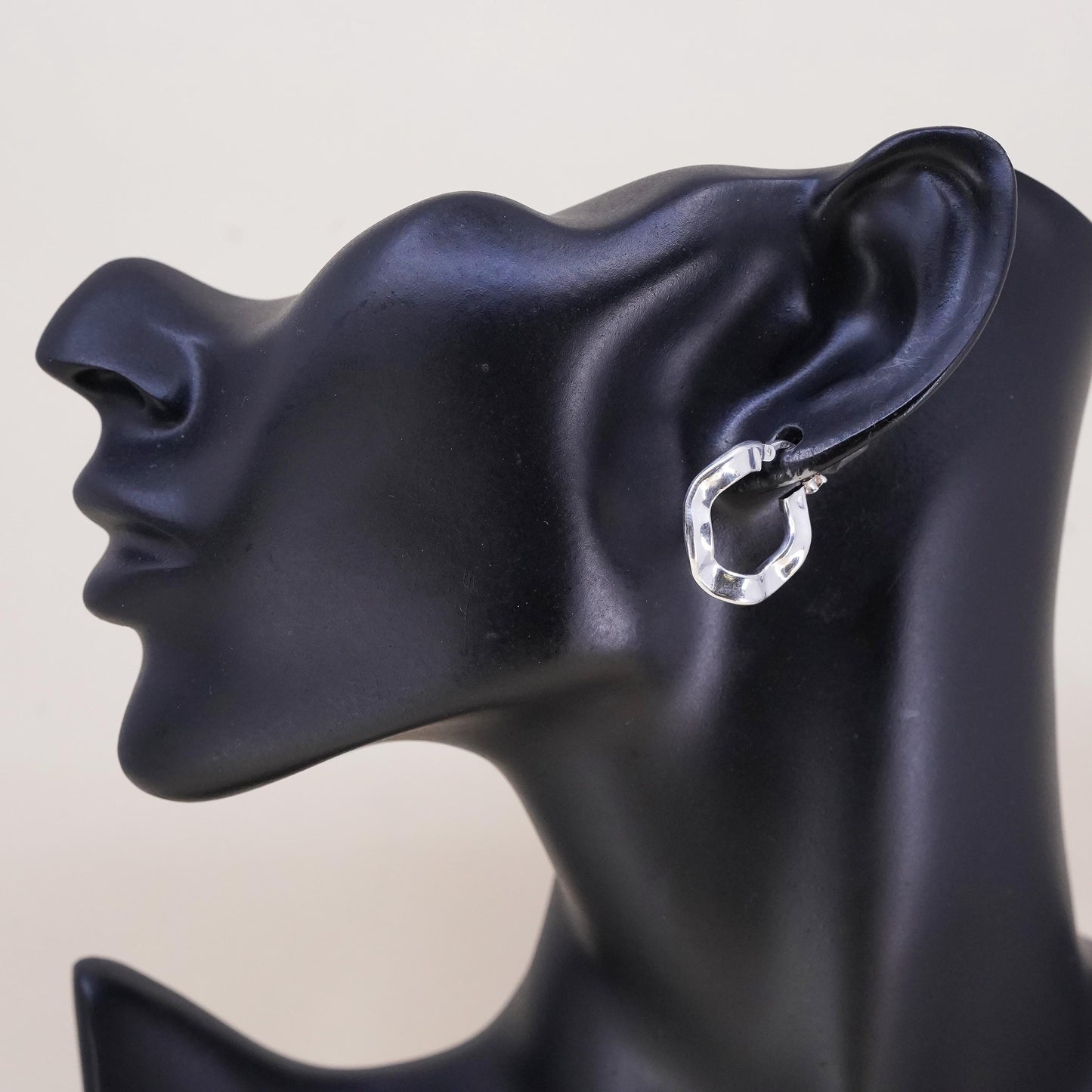 0.75", Vintage sterling silver loop single earring, fashion primitive hoop