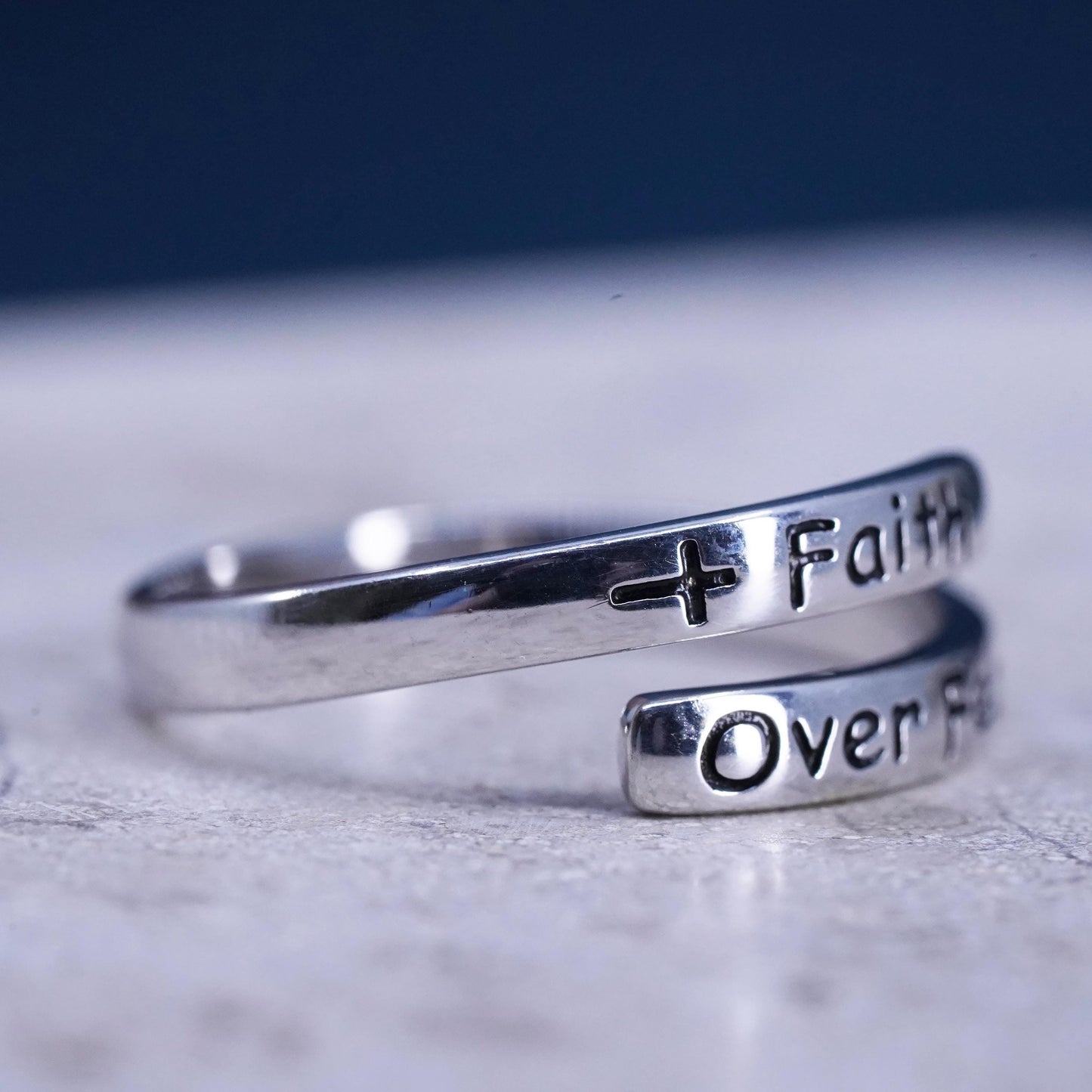 Size 7.5, Sterling silver ring, 925 wrap band engraved quote “faith over fear
