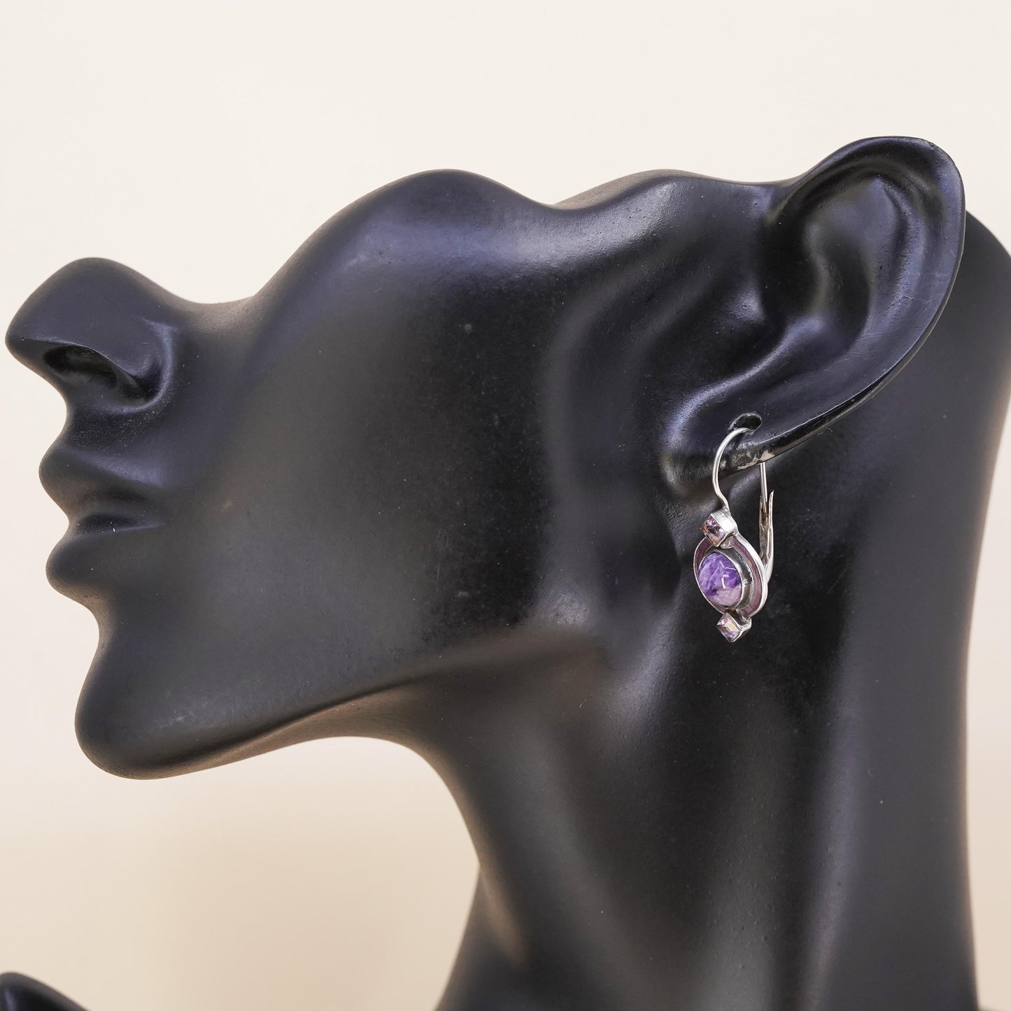 Southwestern sterling silver 925 single earring with amethyst and lever back
