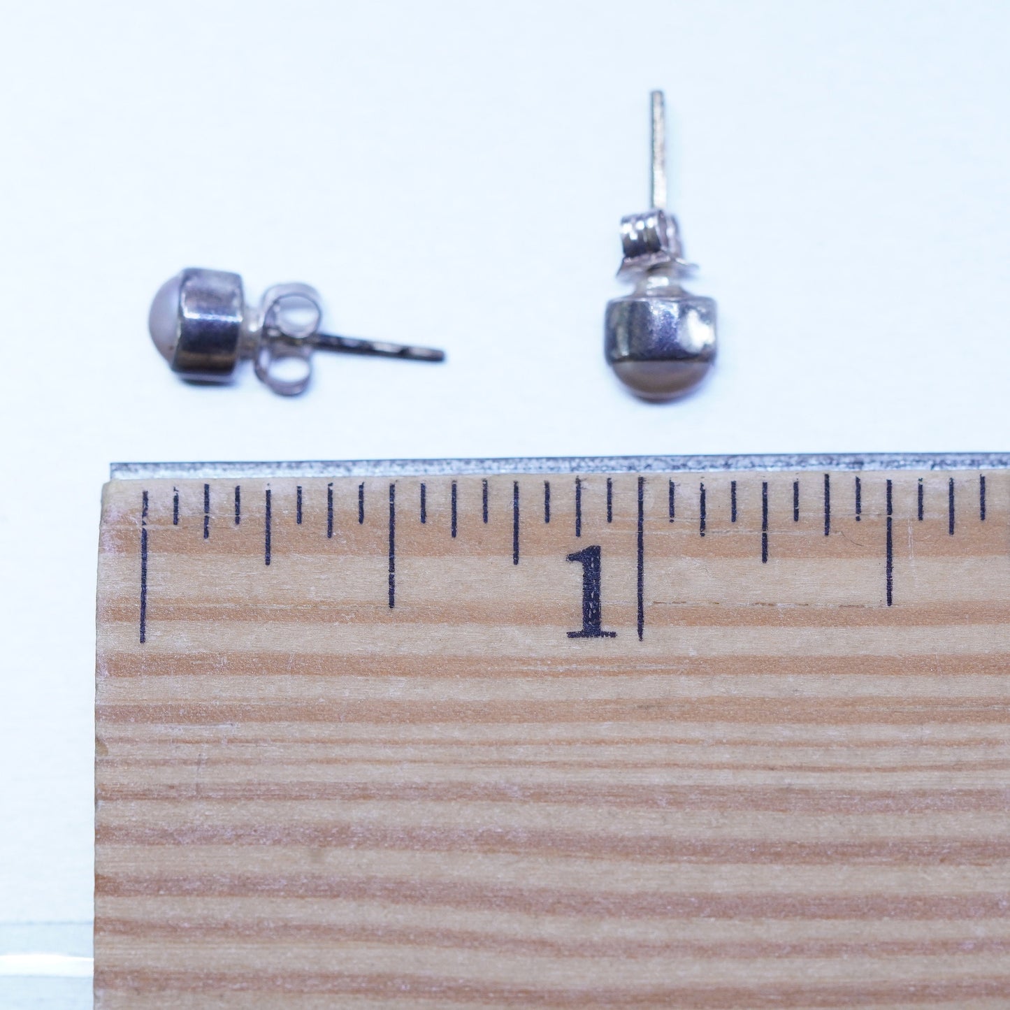 4mm, Vintage Sterling 925 silver handmade earrings, studs with pearl