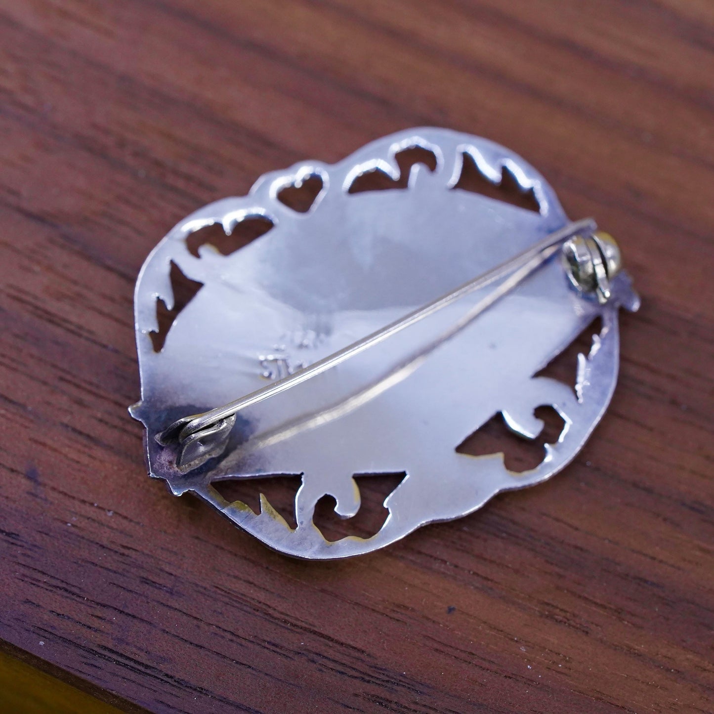 Vintage Indian SIAM white enamel sterling 925 silver fan brooch with goddess